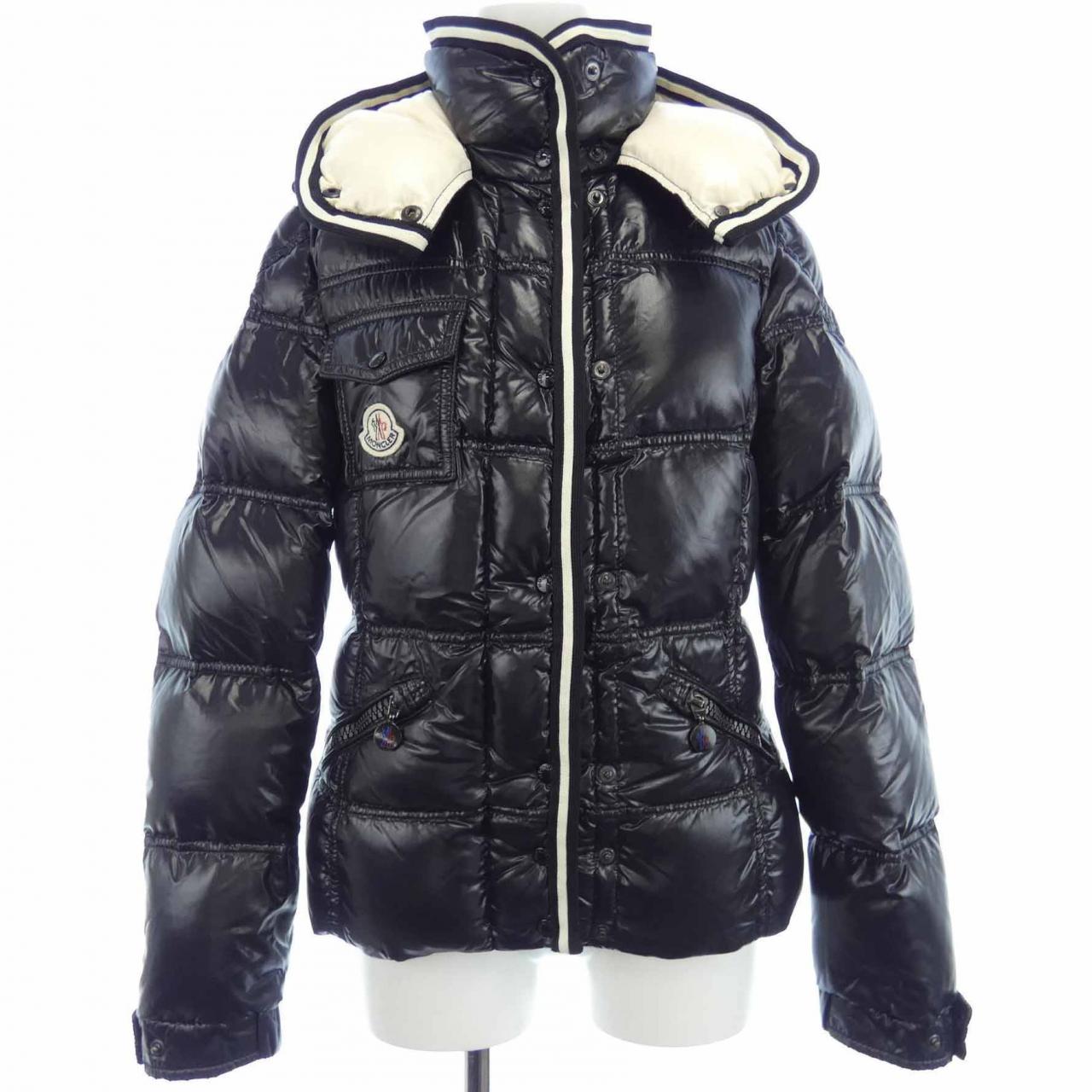 モンクレール MONCLER ダウンジャケット