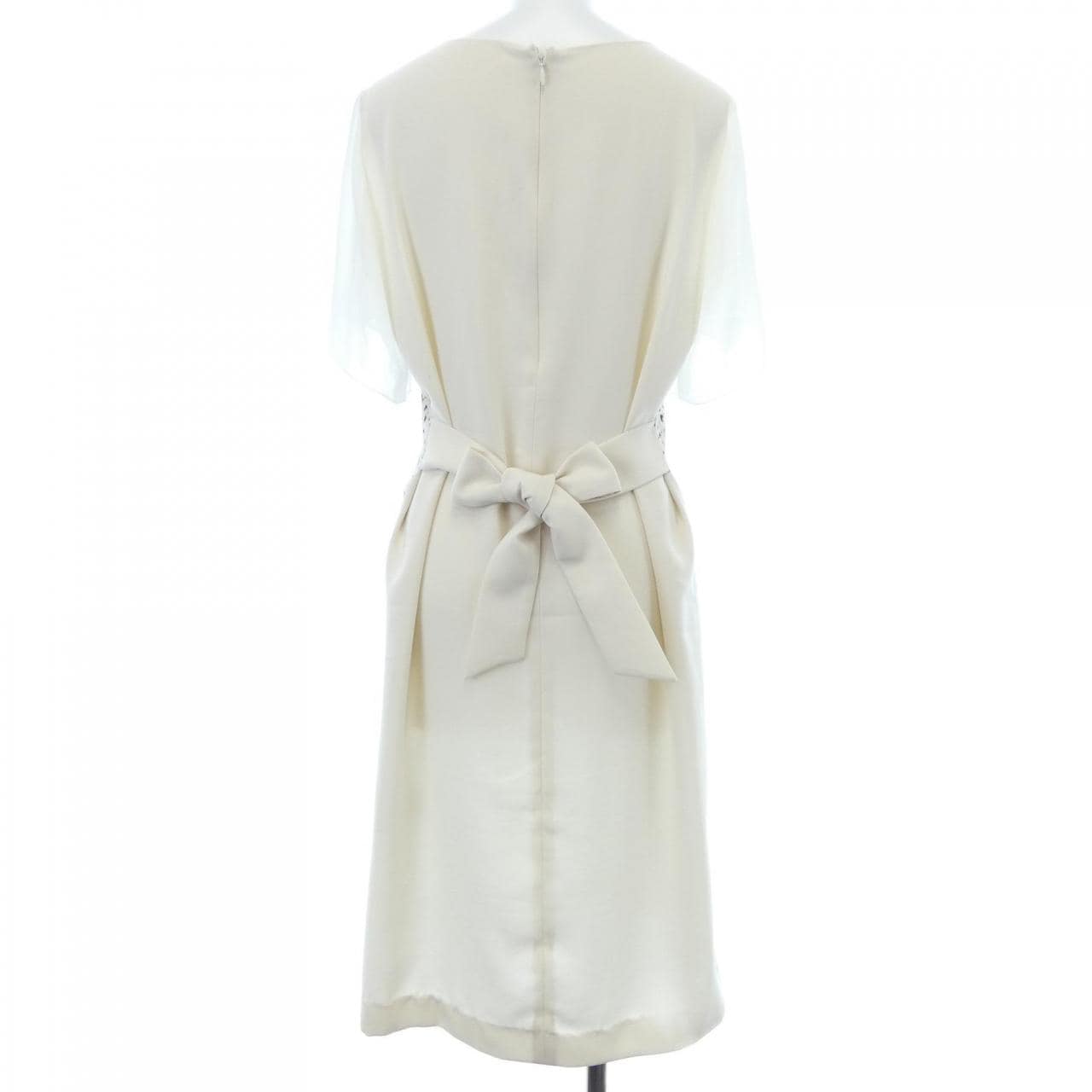 NUEVIS ワンピース