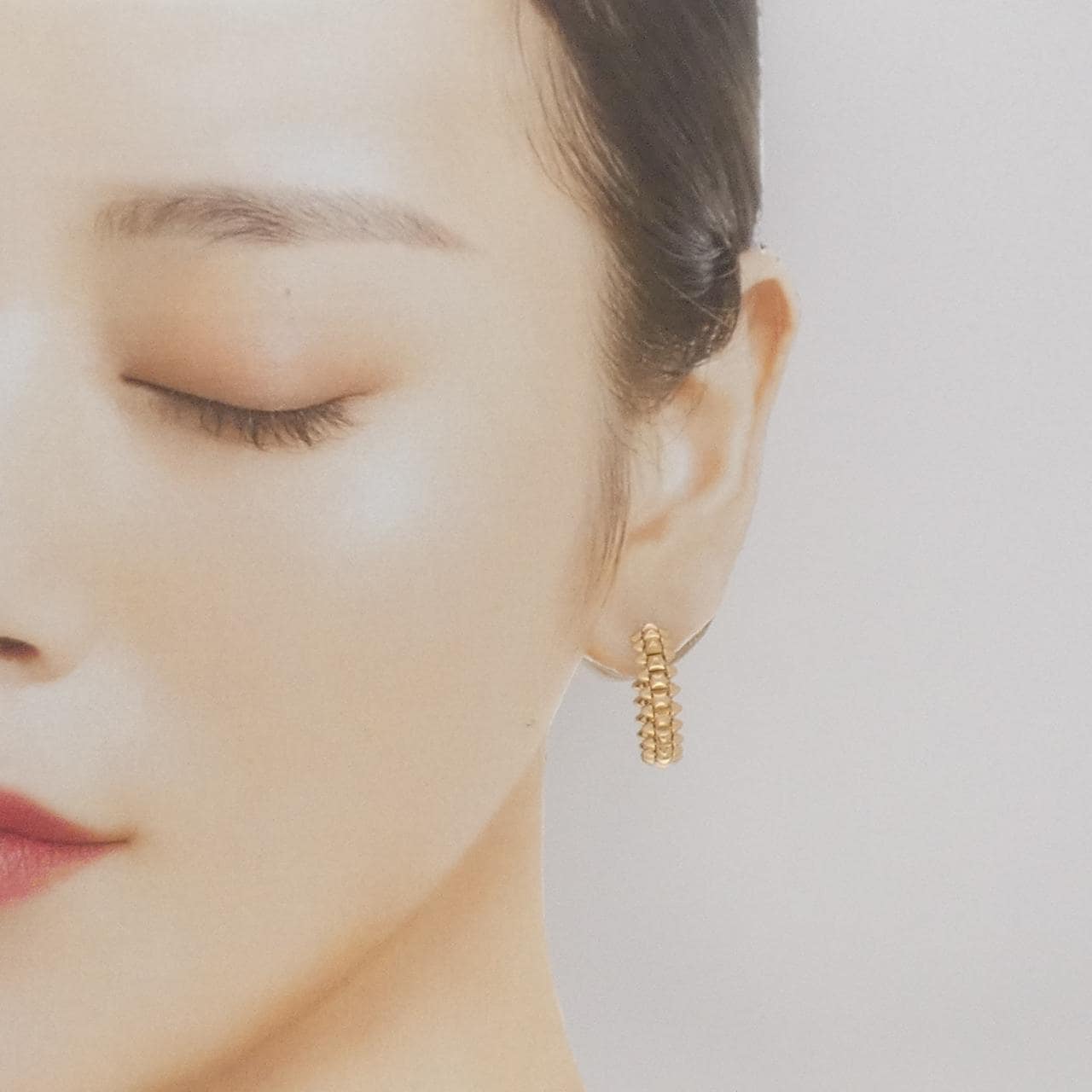 カルティエ クラッシュ スモール ピアス