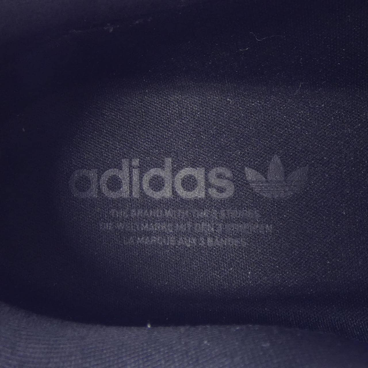 アディダス ADIDAS JS4011 スニーカー