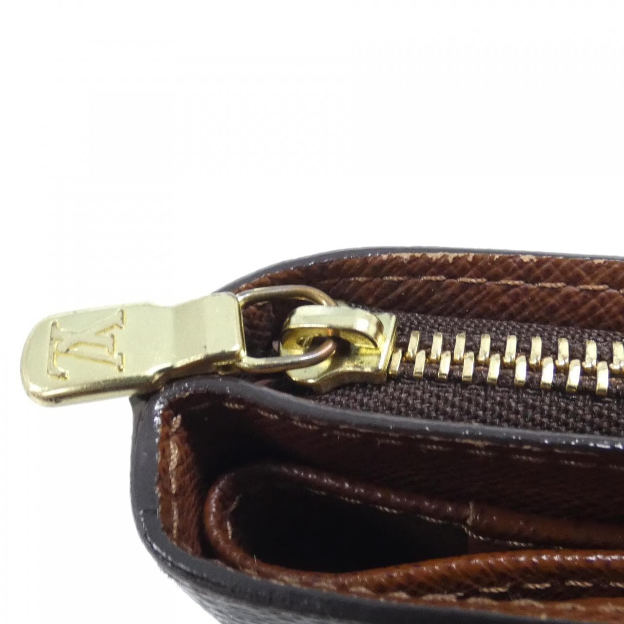 ルイヴィトン モノグラム コンパクト ジップ M61667 財布