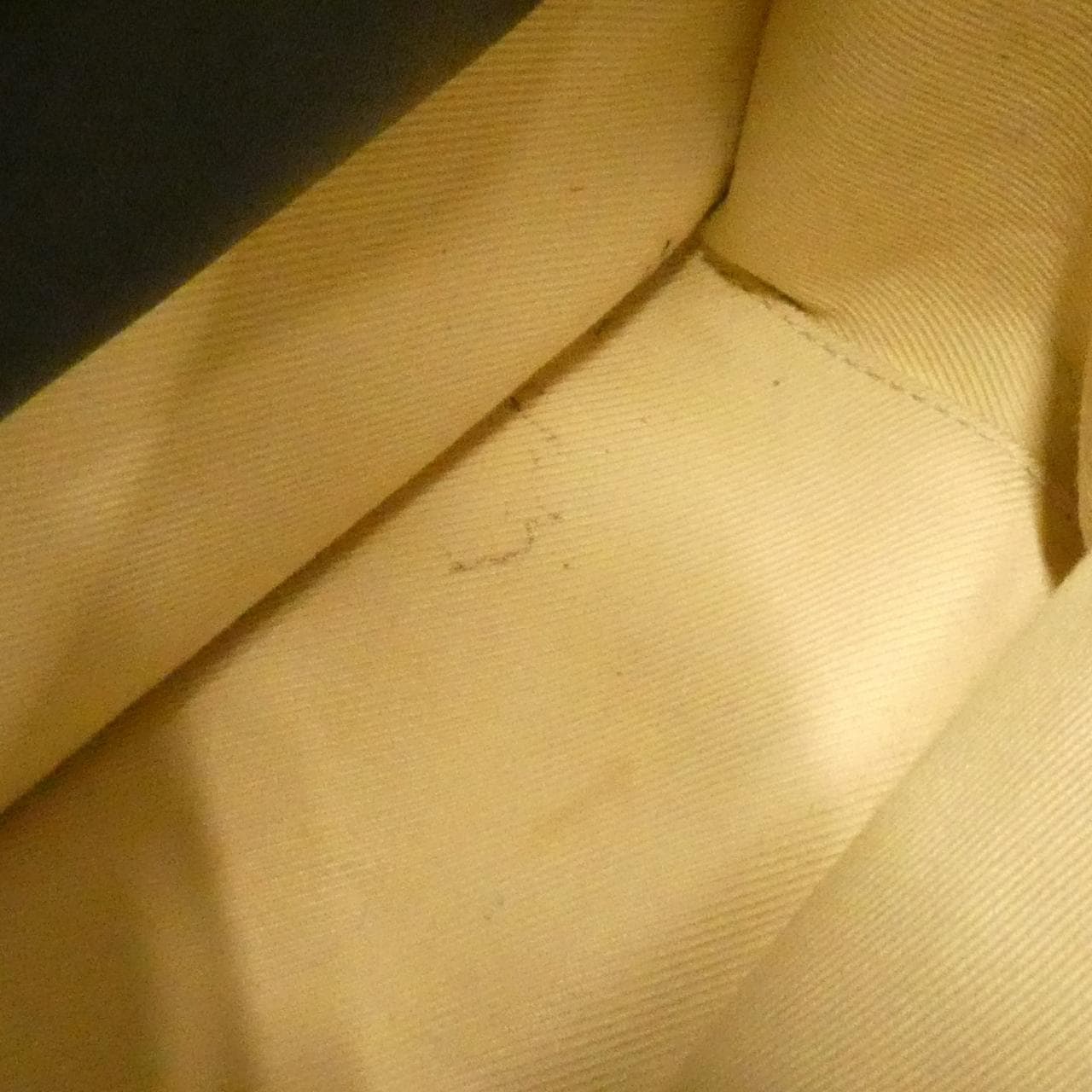 ヴァレンティノガラヴァーニ UW2B0H23QEL バッグ