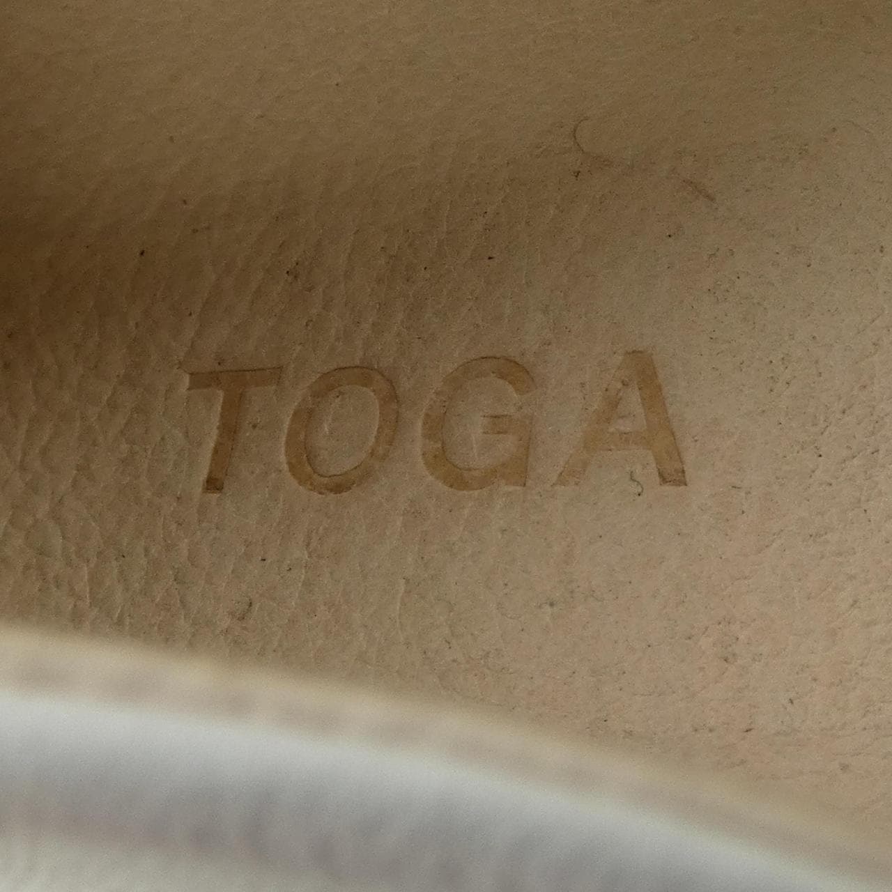 トーガ TOGA スニーカー