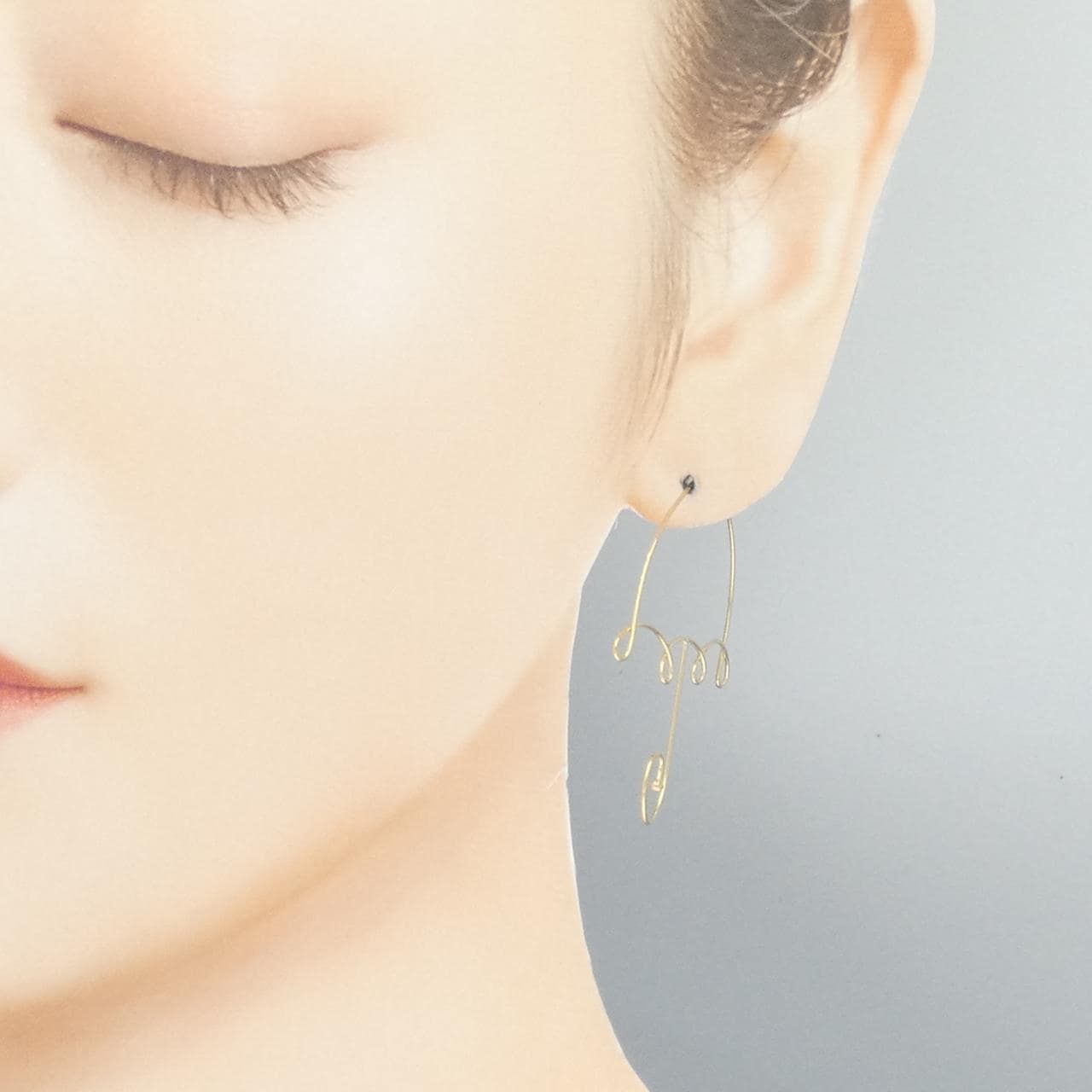 K18YG アンブレラ ピアス