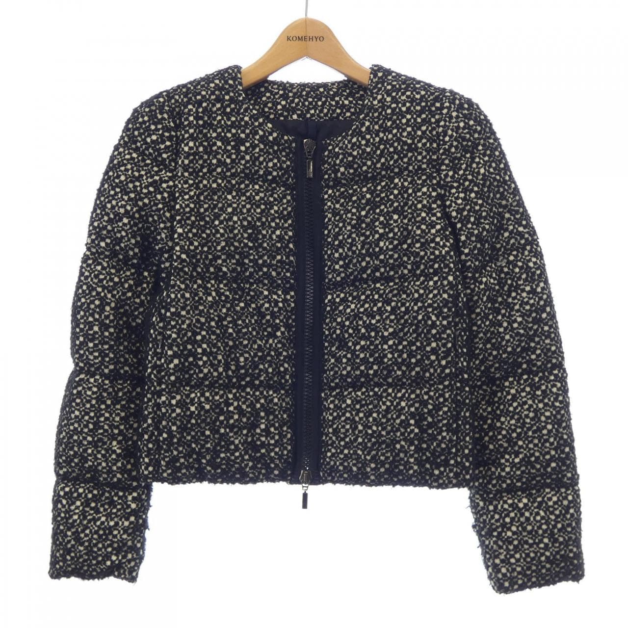 モンクレール MONCLER AURONE ダウンジャケット