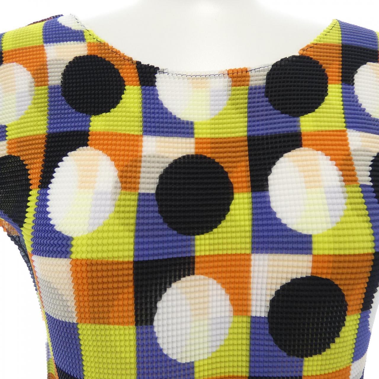 ミーイッセイミヤケ me ISSEY MIYAKE MI31FK306 トップス