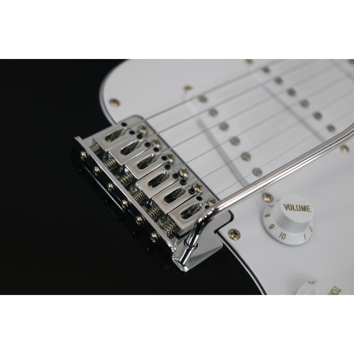 ＦＥＲＮＡＮＤＥＳ　ＬＥ－１Ｚ