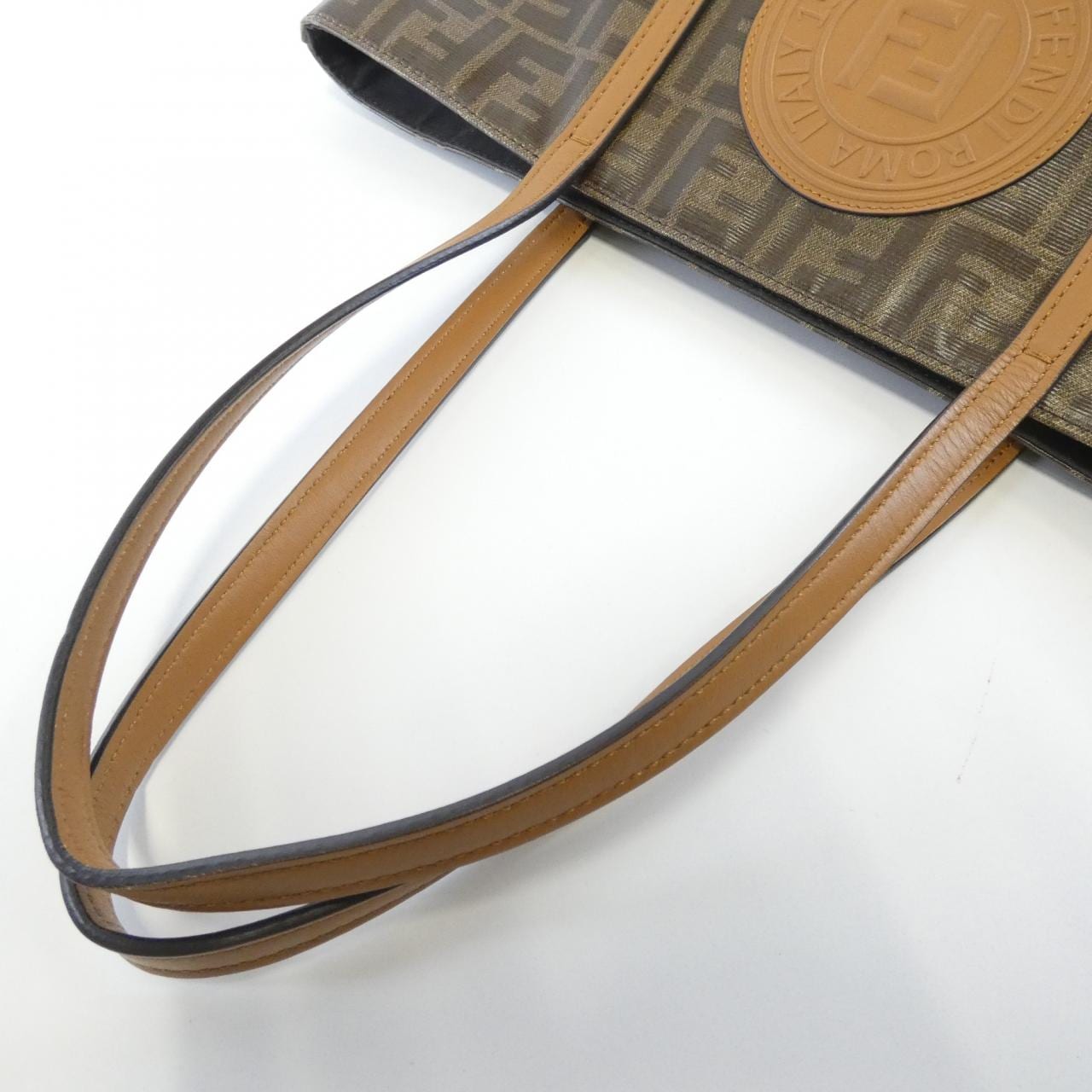 フェンディ 8BH348 A5K4 バッグ