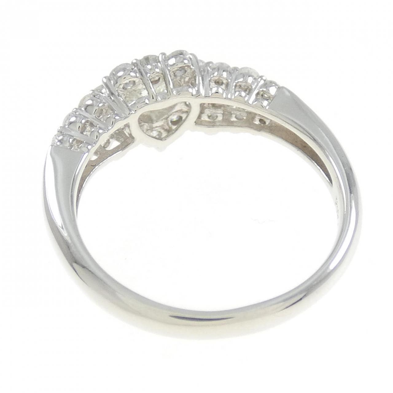 【新品】PT ハート ダイヤモンド リング 0.33CT