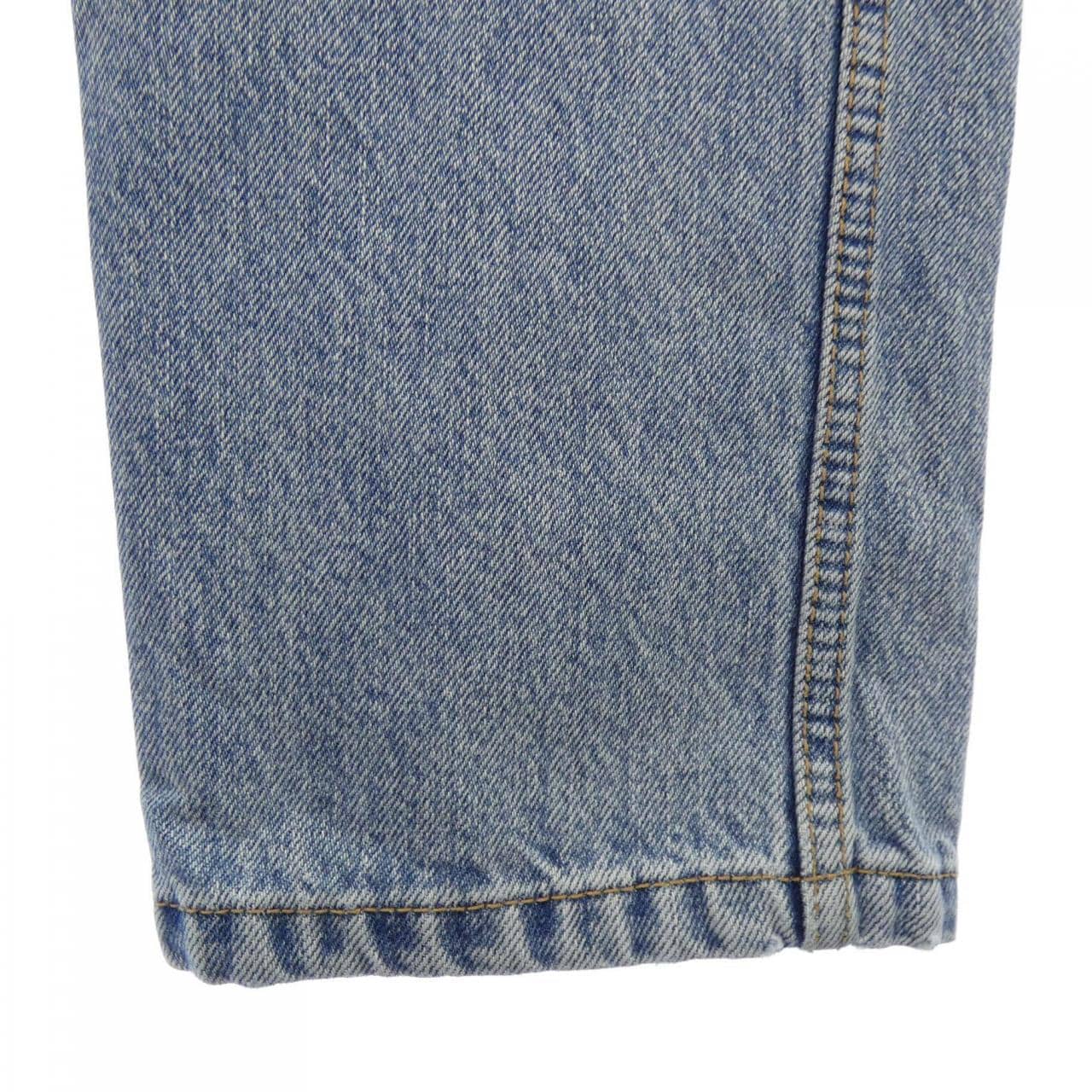 ブルネロクチネリ BRUNELLO CUCINELLI シャイニーバータック付き　オーセンティックデニム MA095P5847 ジーンズ