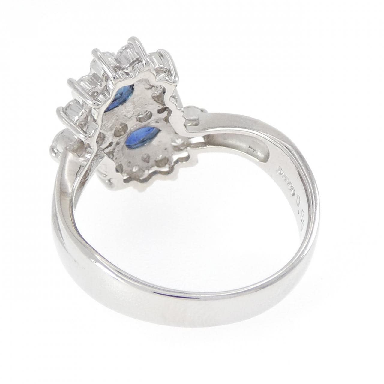 PT900 サファイヤ リング 0.68CT