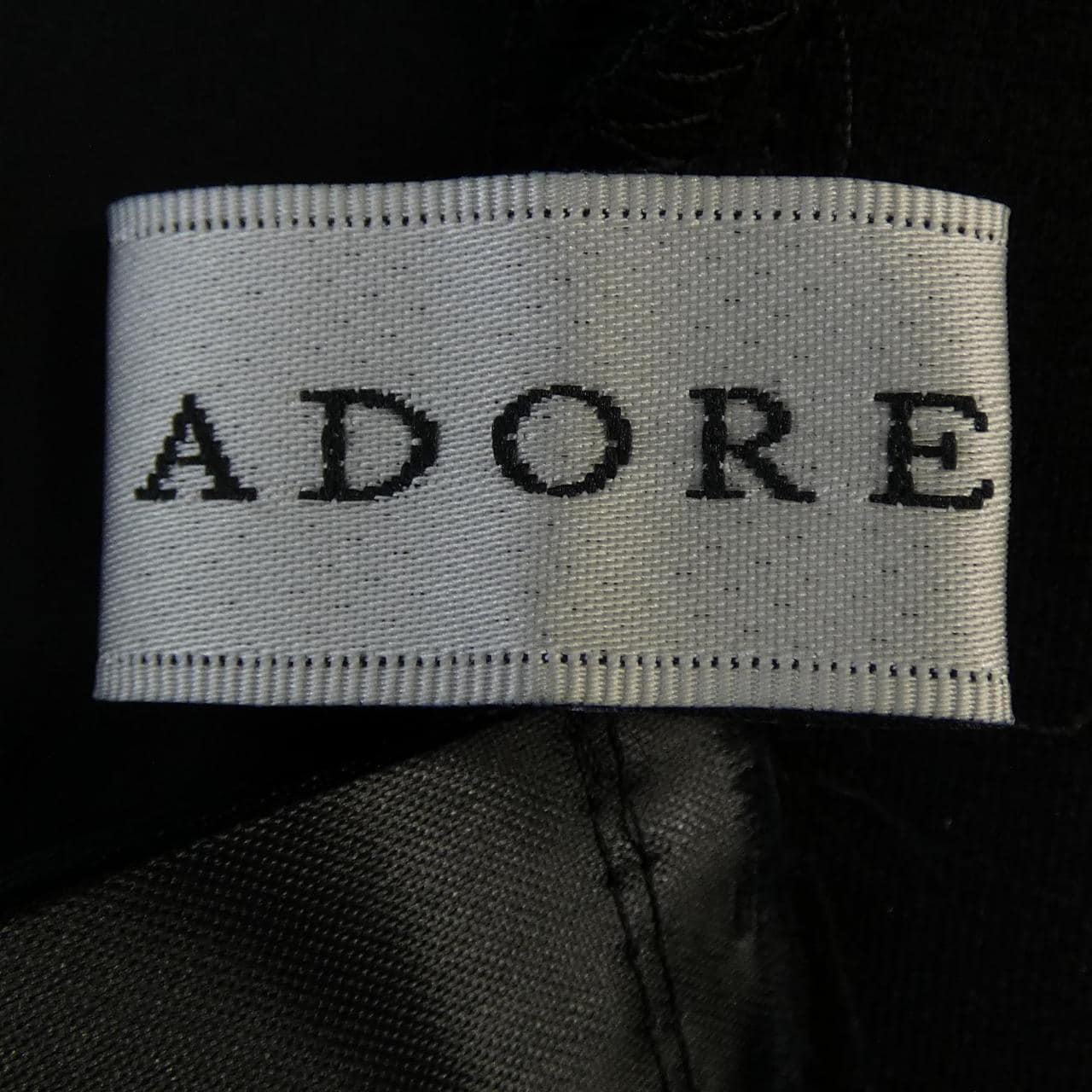 アドーア ADORE パーカー