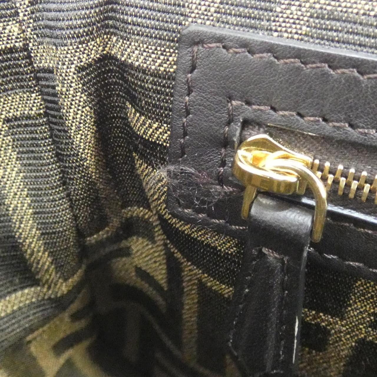 フェンディ バゲット 8BR600 A6V5 ショルダーバッグ