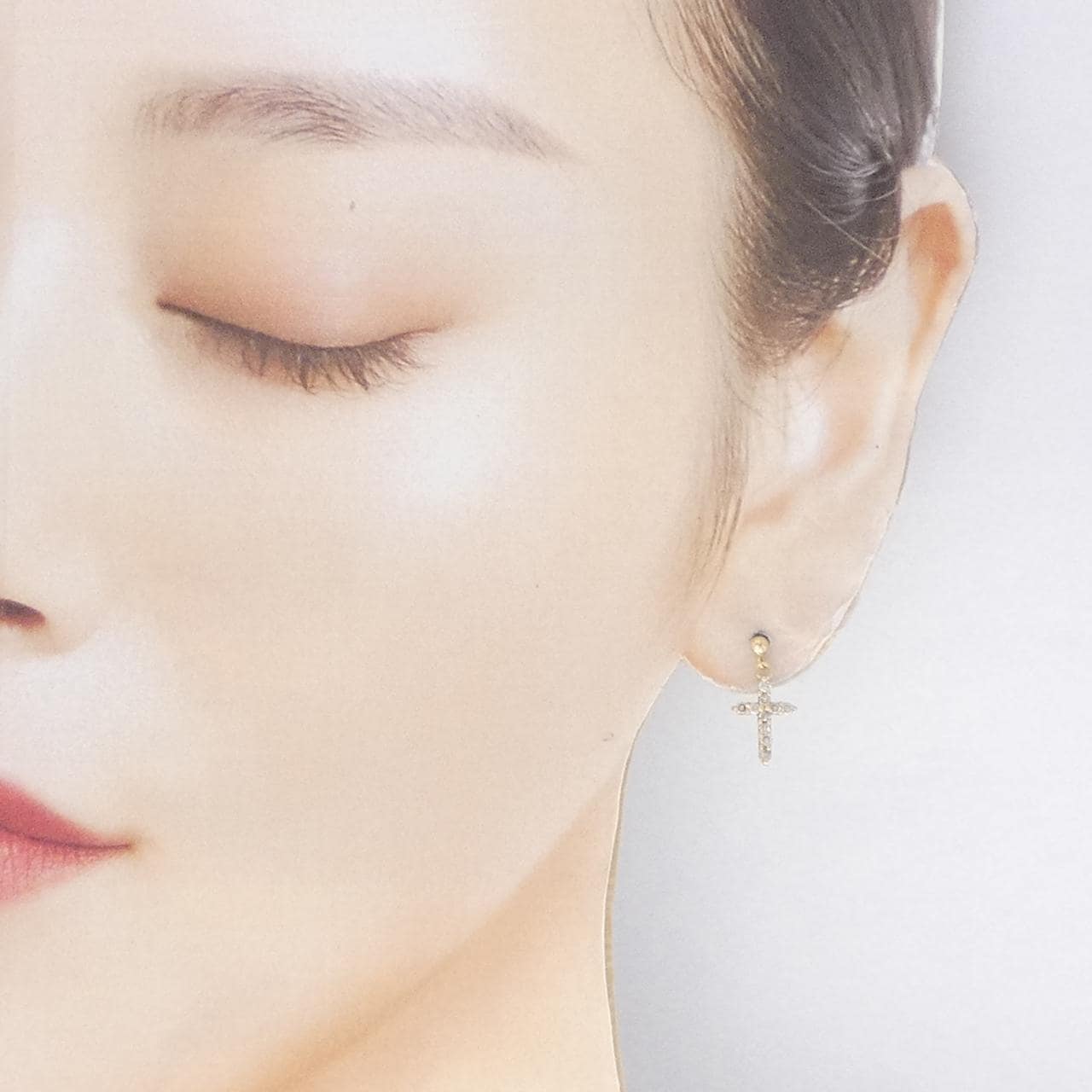 K18YG クロス ダイヤモンド ピアス 0.30CT