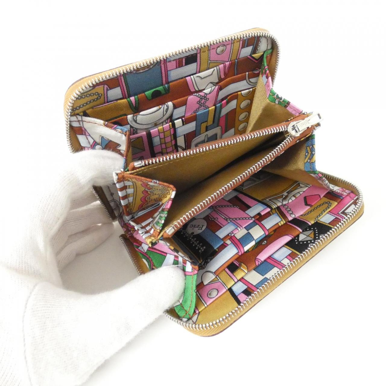 エルメス COLLIER DE CHIEN シルク イン コンパクト 067389CK 財布