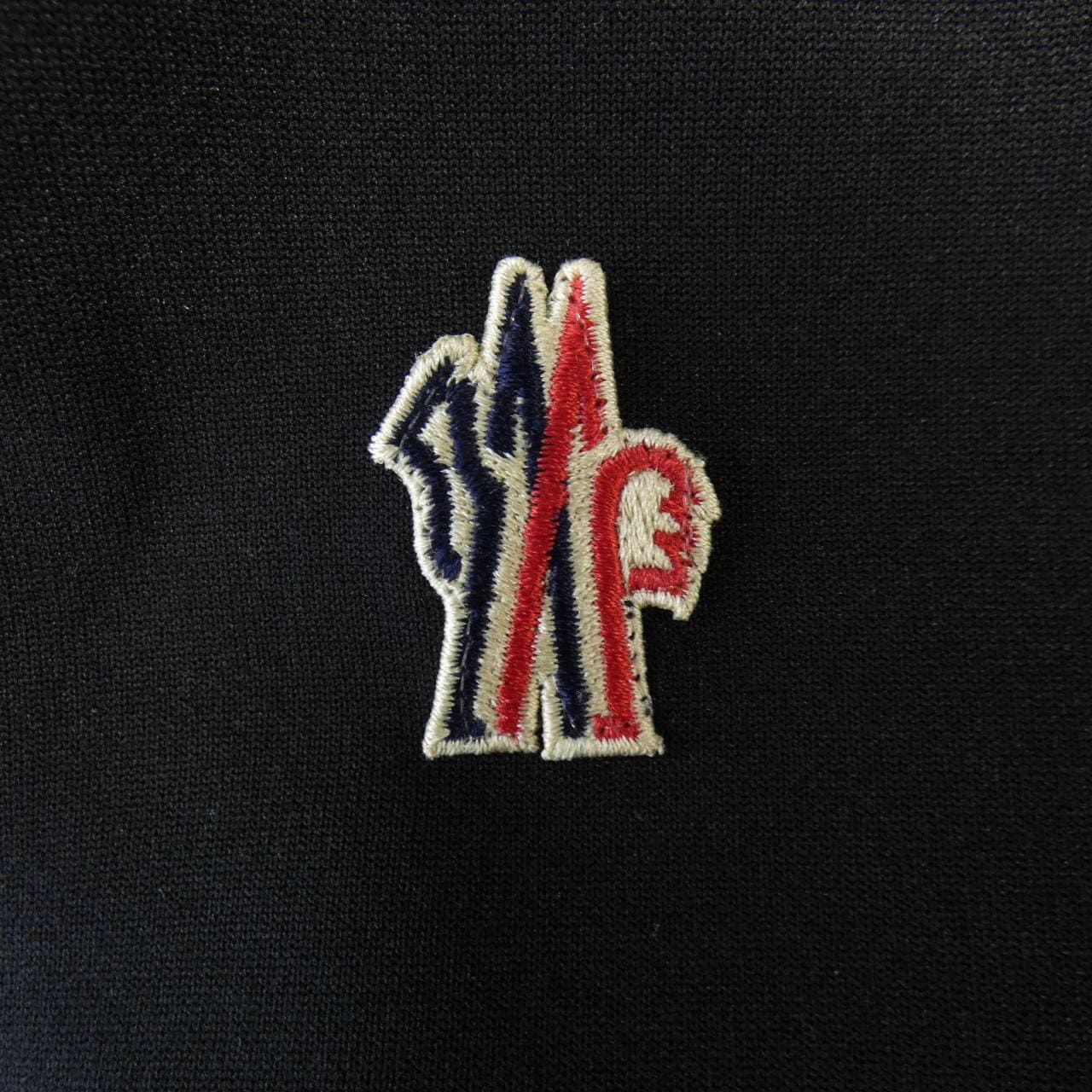 モンクレールグルノーブル MONCLER GRENOBLE 20978G00018 ダウンジャケット