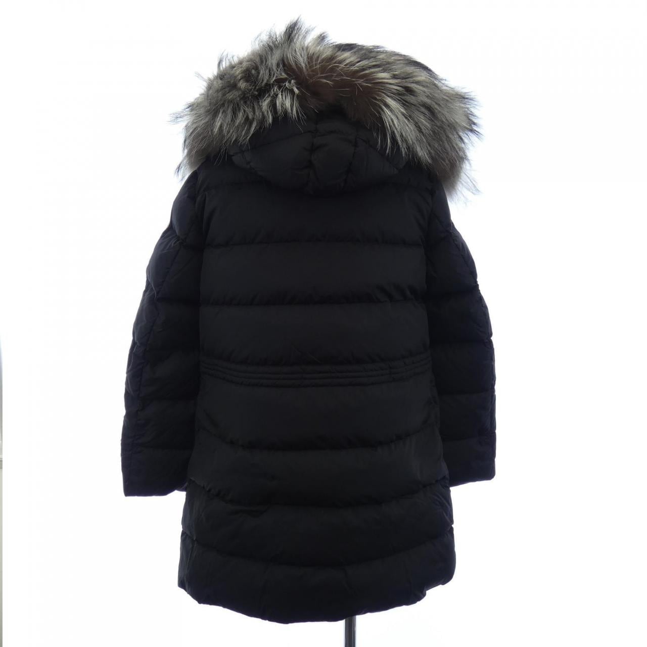 モンクレール MONCLER ダウンコート