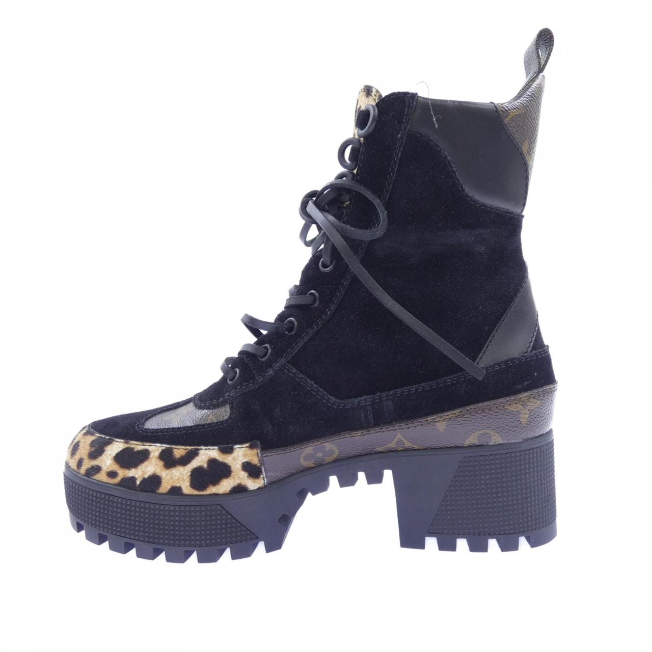 ルイヴィトン LOUIS VUITTON ローリエートライン ブーツ