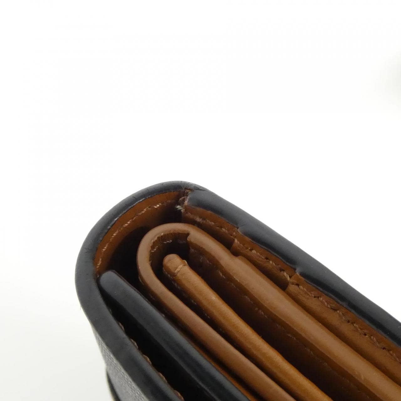 セリーヌ 10D572BZ9 財布