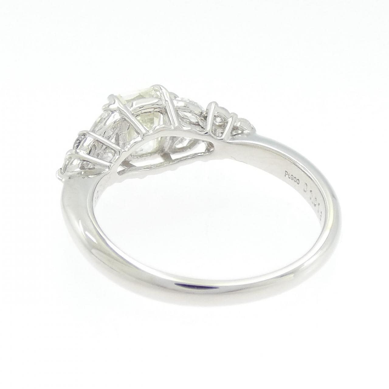 PT900 Diamond Ring 1.013CT L SI2 Emerald Cut