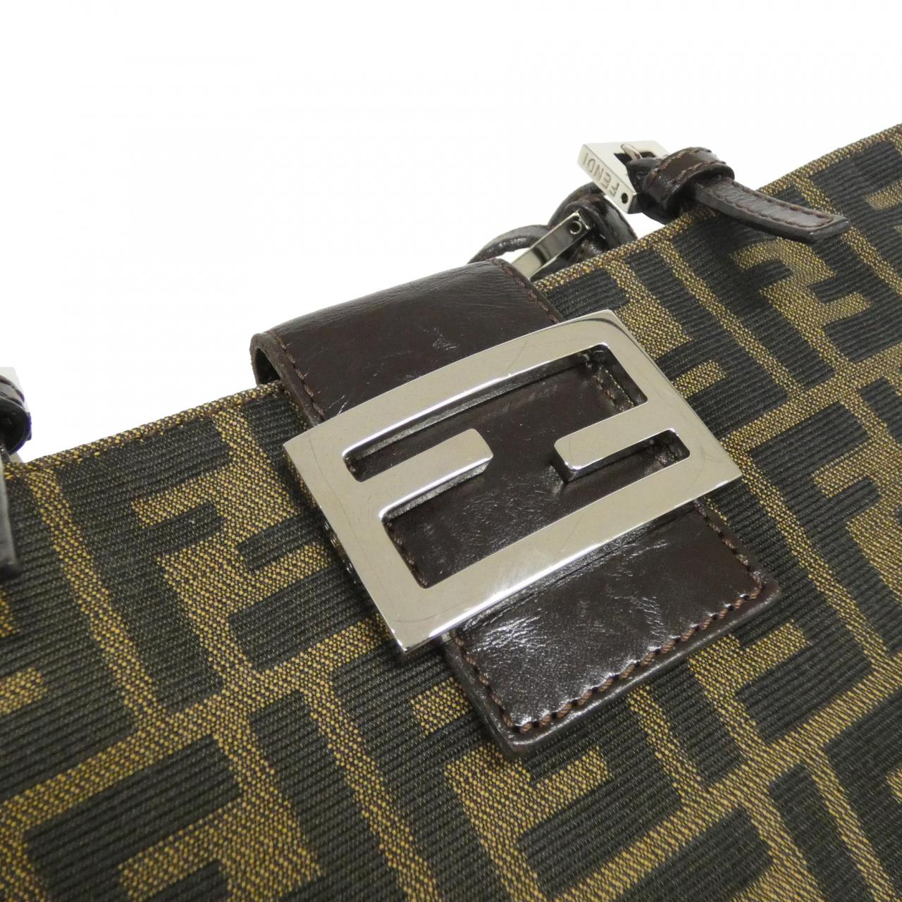 【ヴィンテージ】フェンディ 26726 ショルダーバッグ