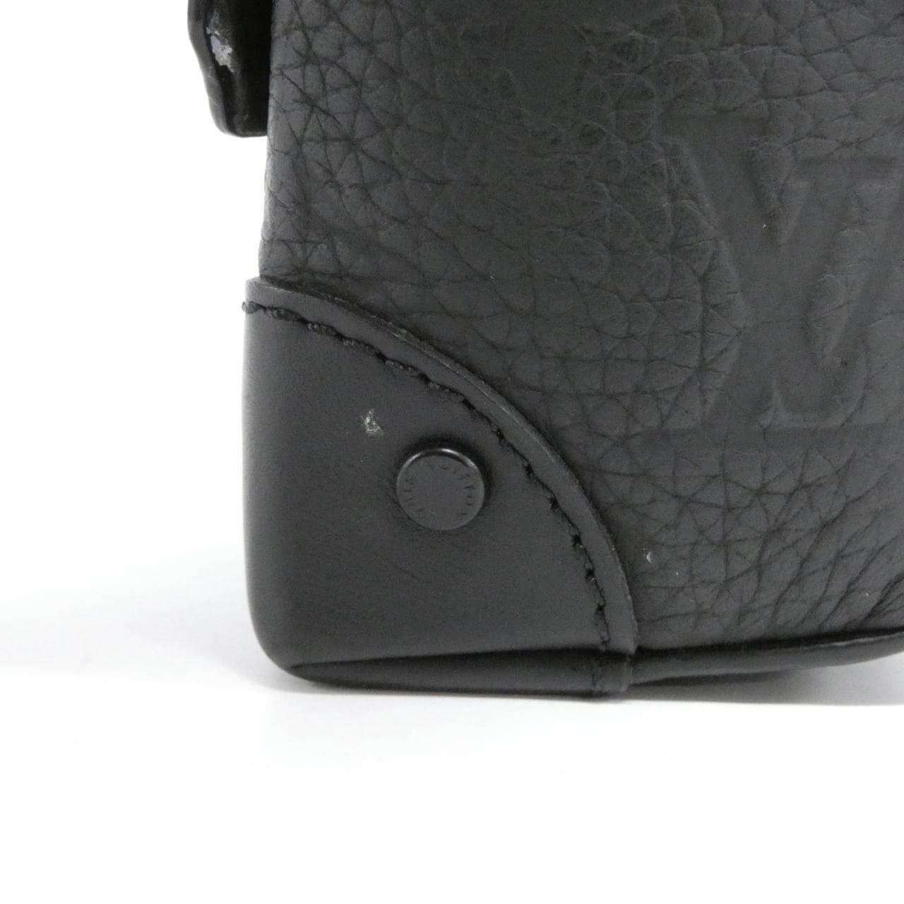 LOUIS VUITTON Taurillon Monogram Trunk Messenger PM M57726 单肩包