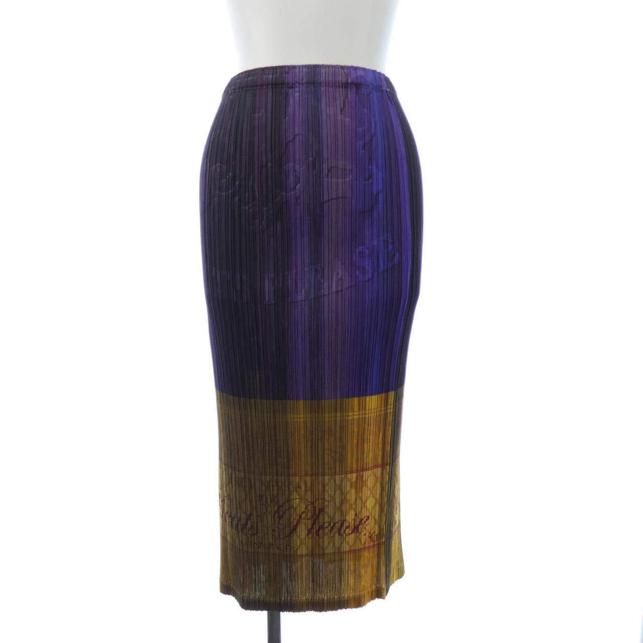 百褶PLEATS PLEASE裙子