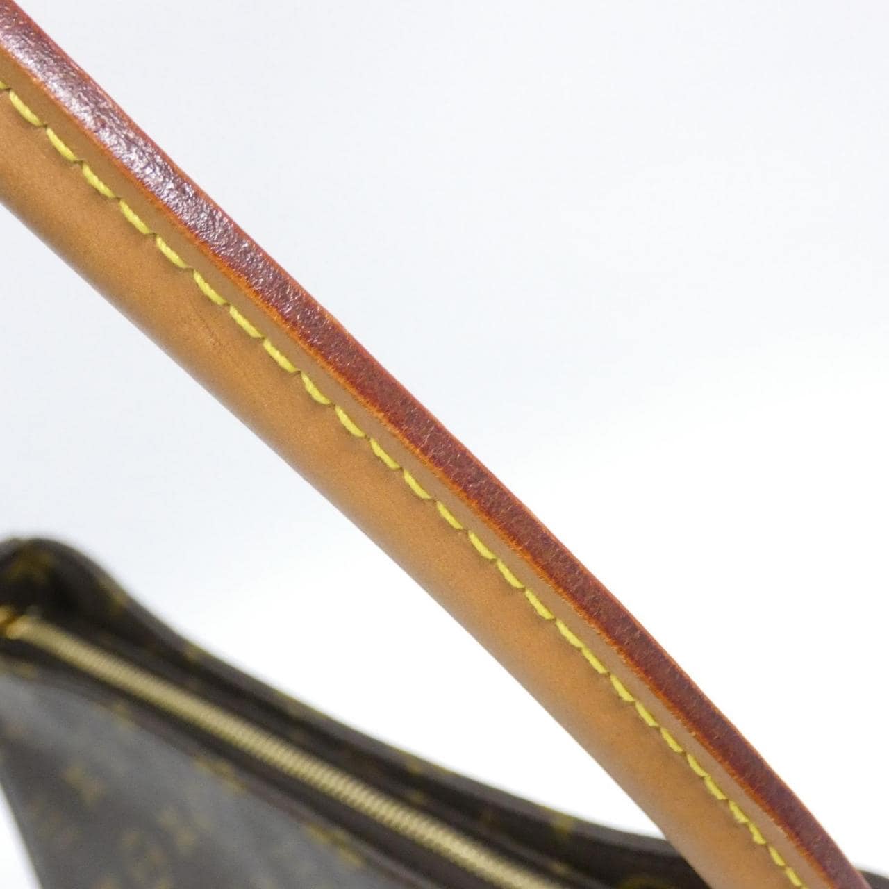 ルイヴィトン モノグラム ルーピング GM M51145 ショルダーバッグ