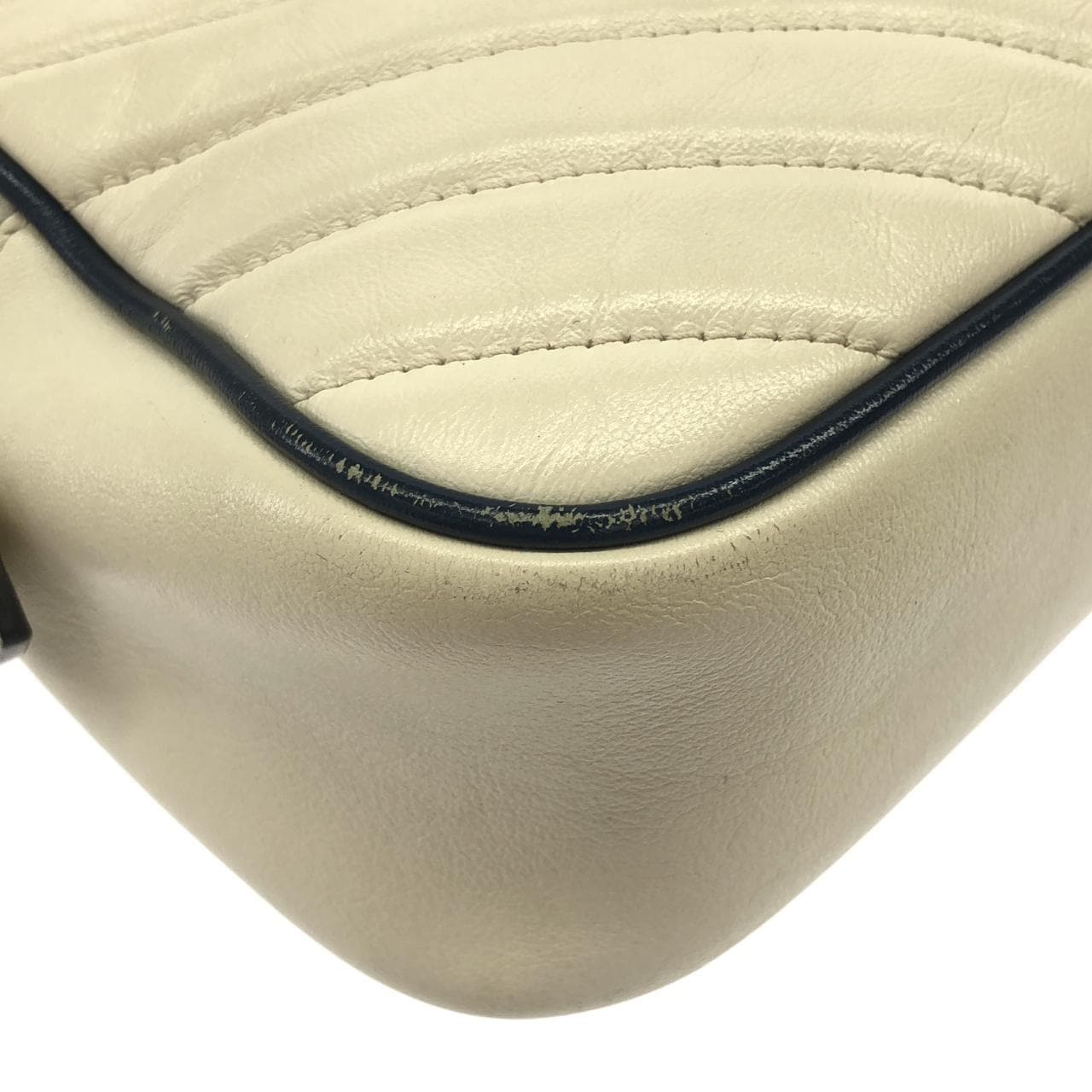 グッチ GG MARMONT 447632 0OLFX ショルダーバッグ