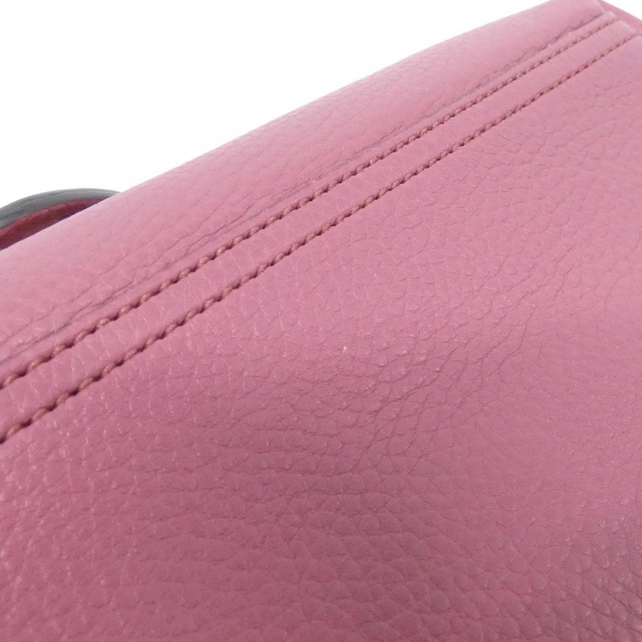 グッチ GG MARMONT 401173 A7M0T ショルダーバッグ