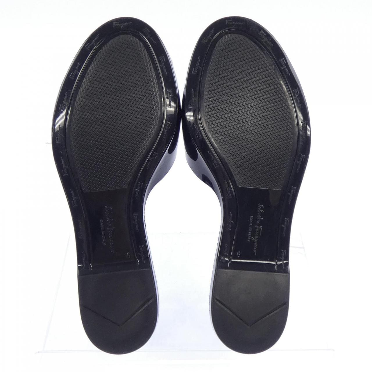 サルヴァトーレフェラガモ SALVATORE FERRAGAMO CIRELLA 1.0 サンダル