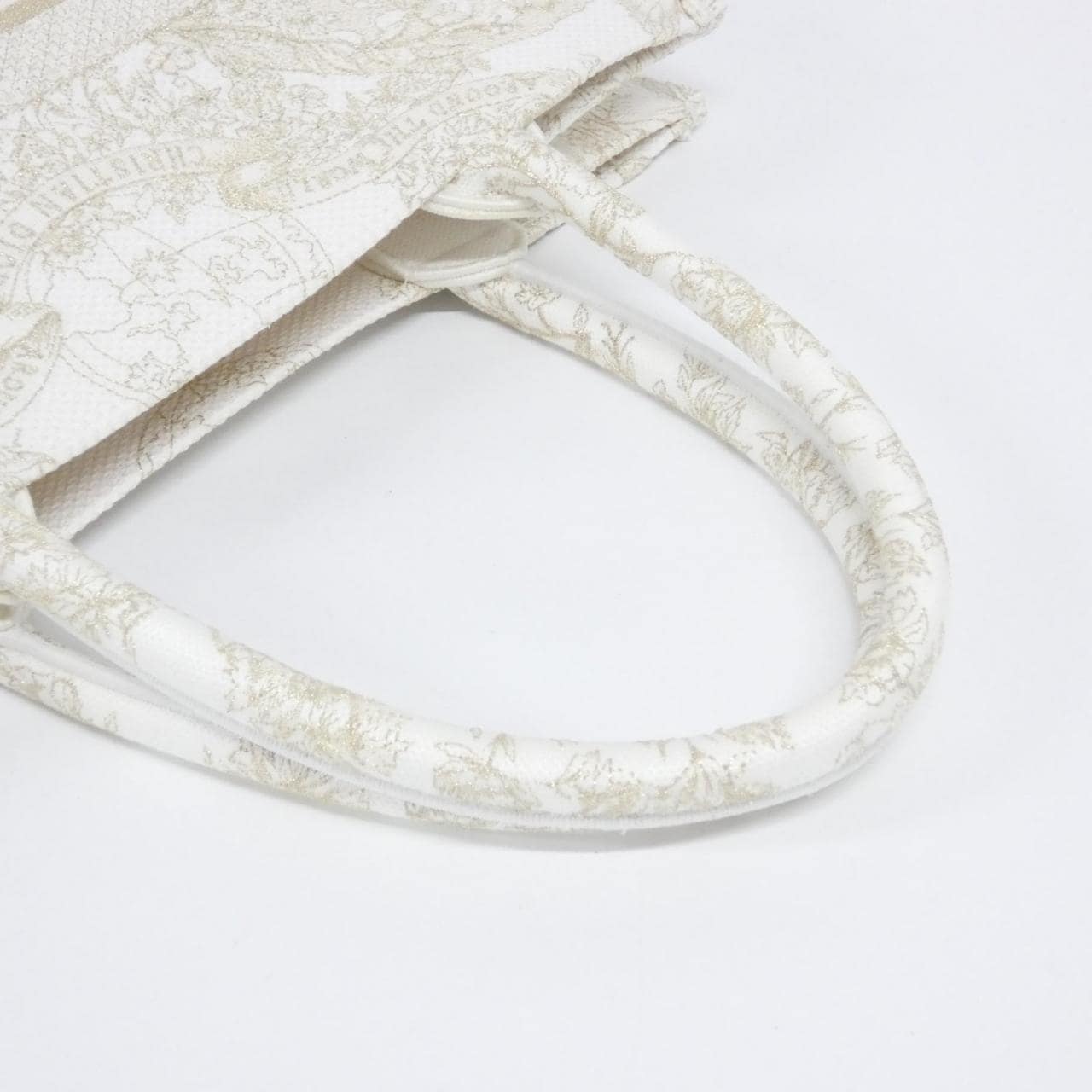 クリスチャンディオール BUTTERFLY AROUND THE WORLD ディオール ブック トート ミディアム M1296ZESV バッグ