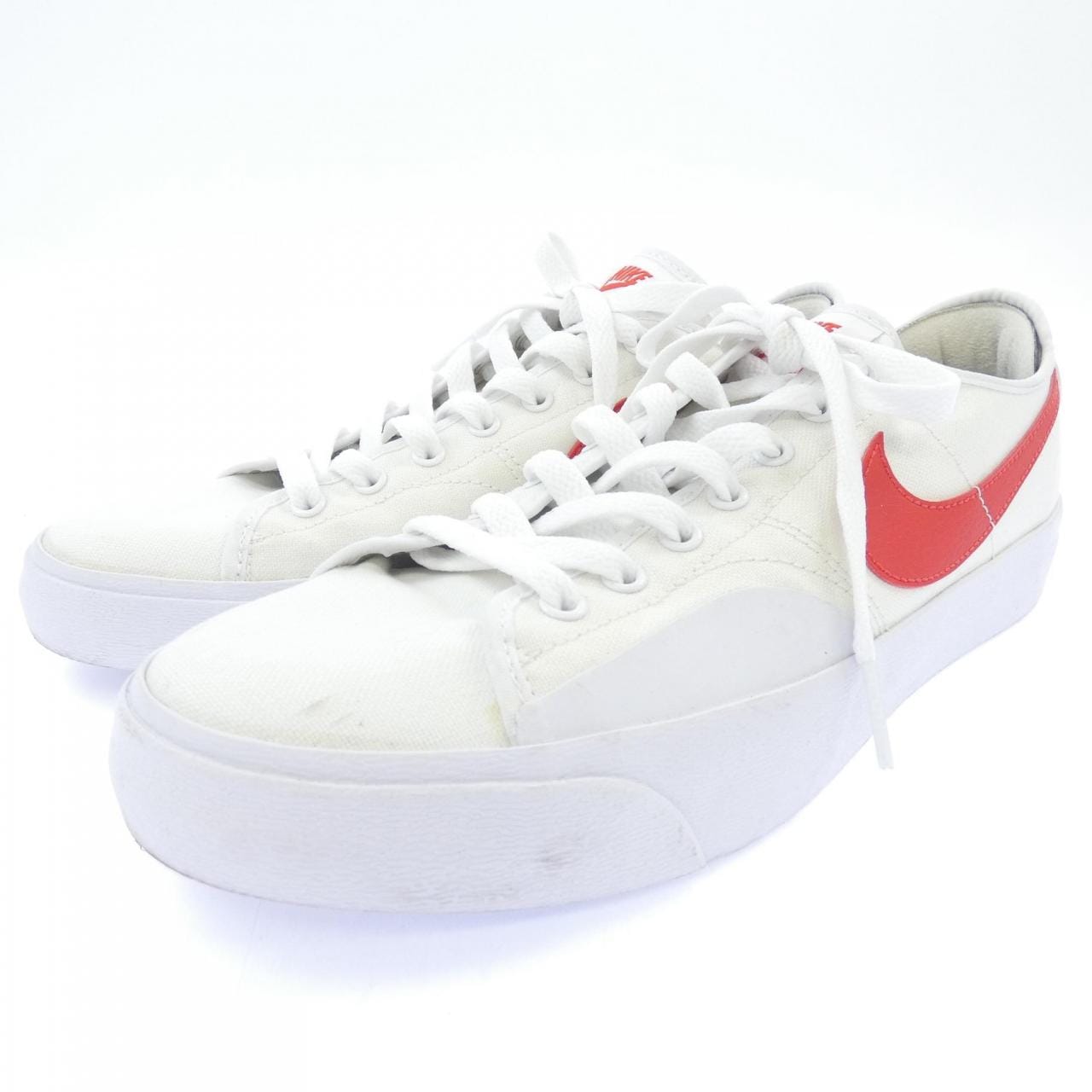 ナイキ NIKE スニーカー