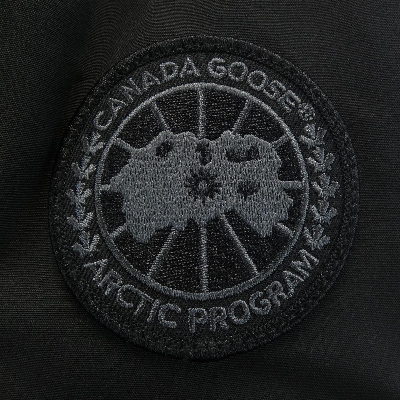 カナダグース CANADA GOOSE BLACK LABEL 2048MB WYNDHAM ウィンダム ダウンジャケット