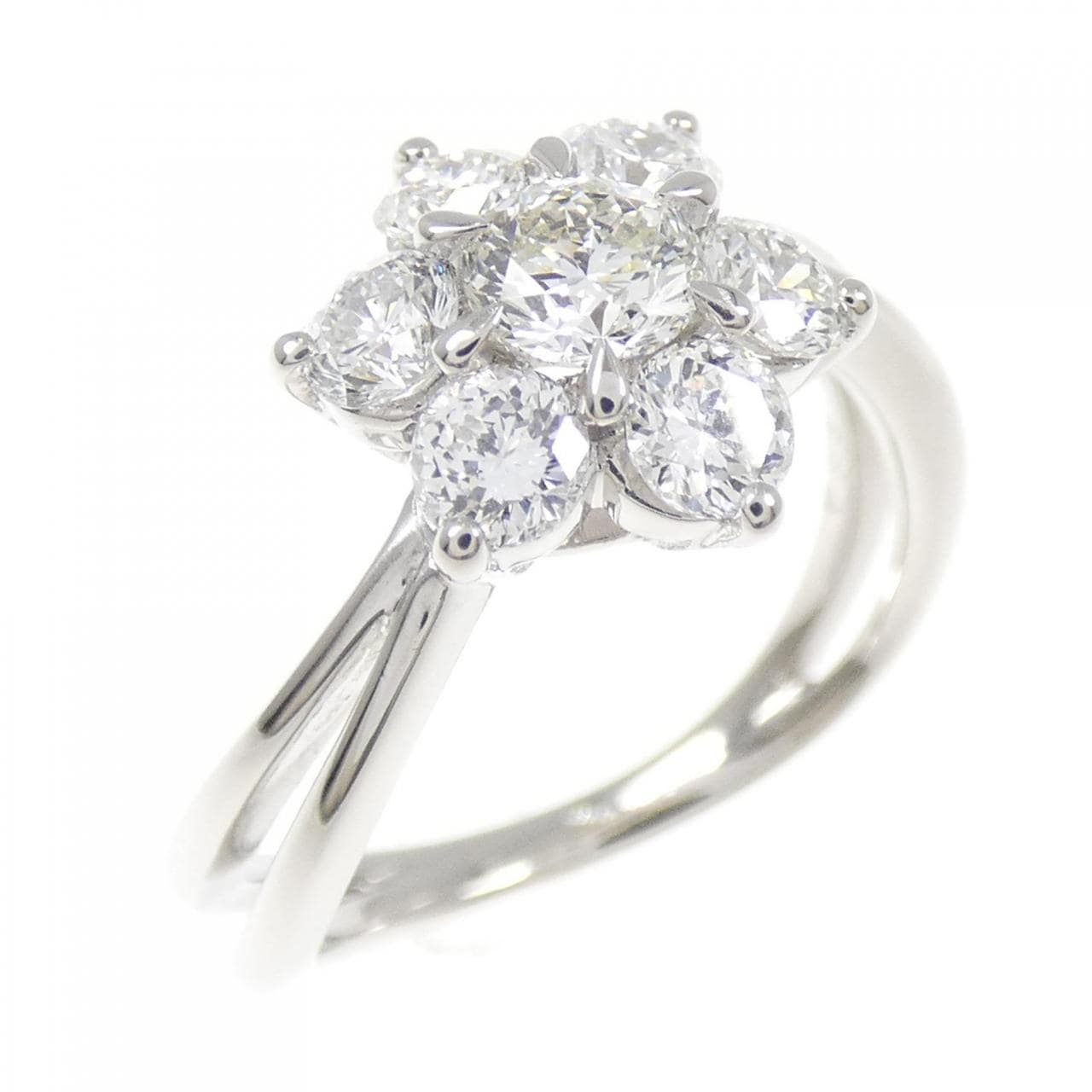 PT950 フラワー ダイヤモンド リング 0.33CT