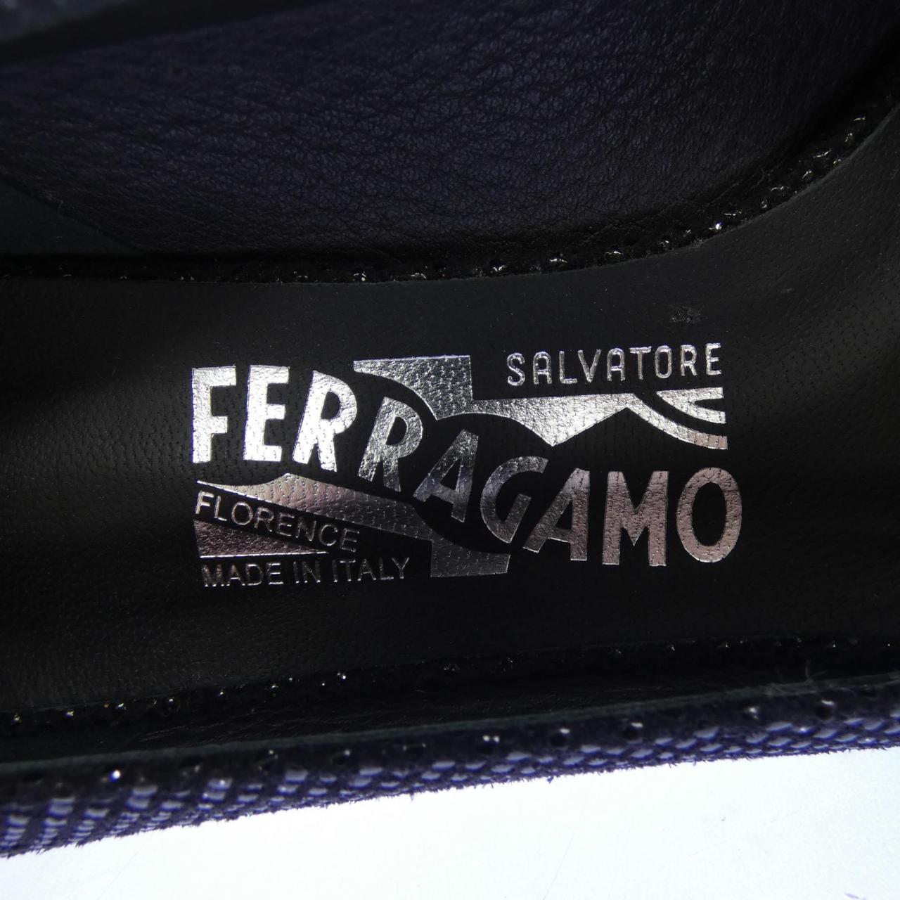 サルヴァトーレフェラガモ SALVATORE FERRAGAMO パンプス