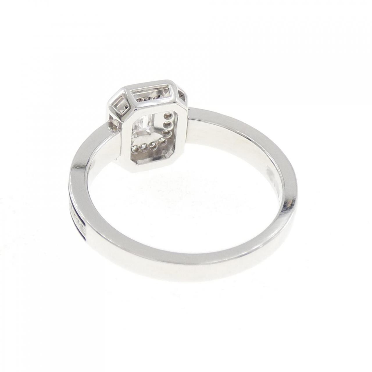 ブシュロン ヴァンドーム リズレ ソリテール リング 0.32CT D IF エメラルドカット