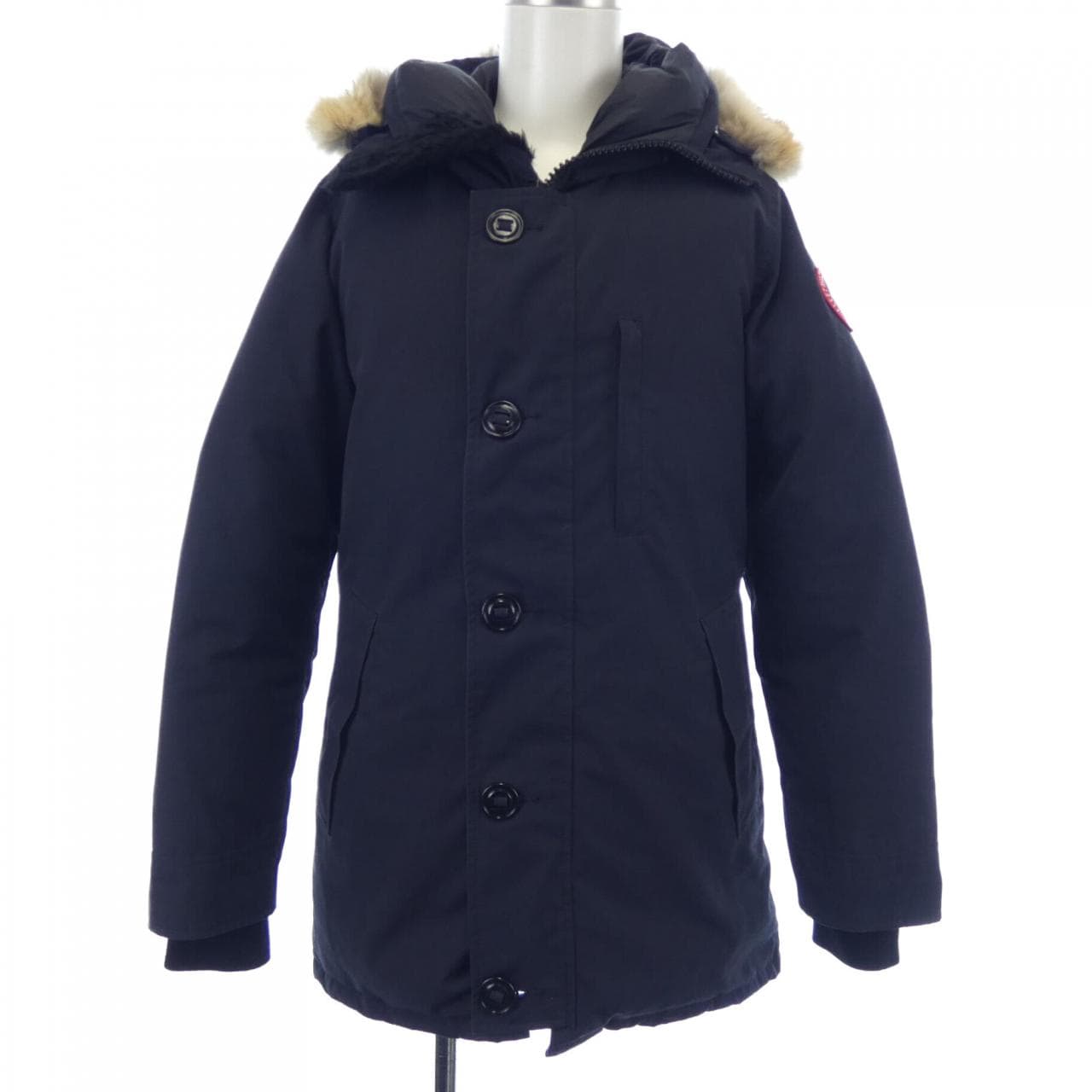 加拿大鹅CANADA GOOSE羽绒服