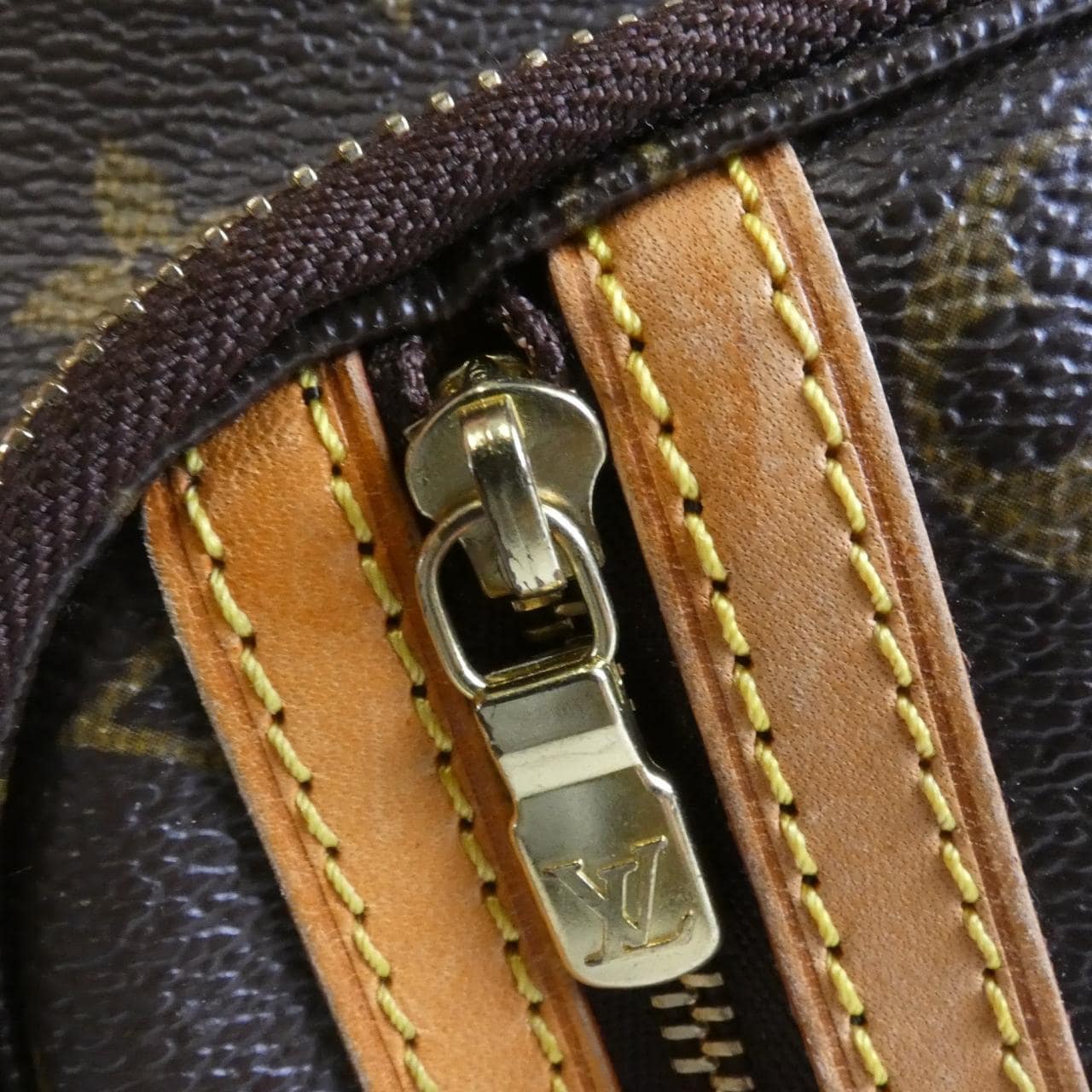 ルイヴィトン モノグラム サック ア ド ボスフォール M40107 リュックサック