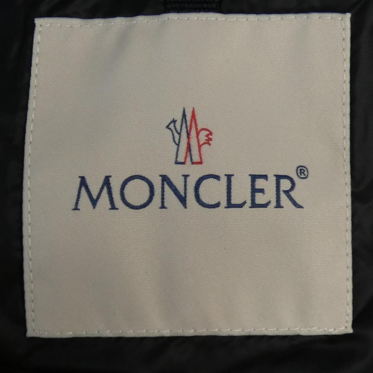 MONCLER蒙克勒羽绒服