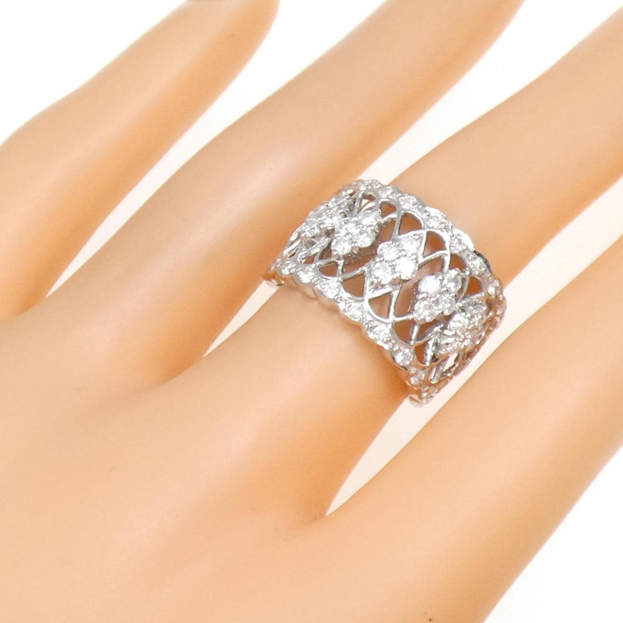 PT900 ダイヤモンド リング 1.01CT