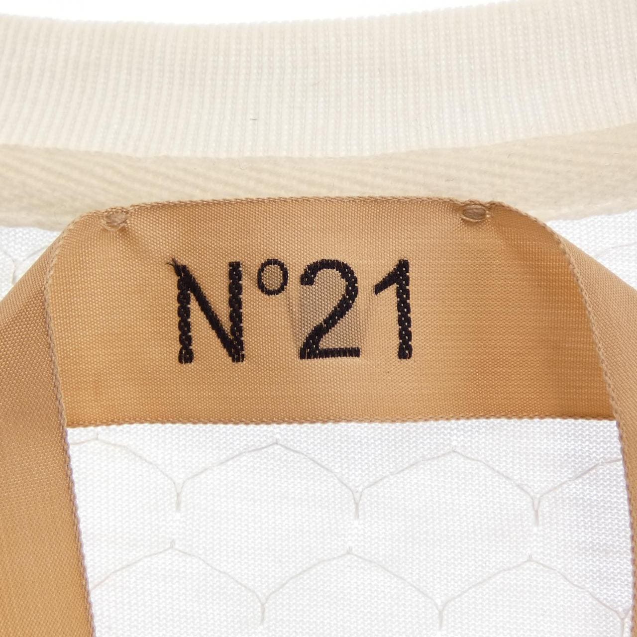 ヌメロヴェントゥーノ N°21 トップス