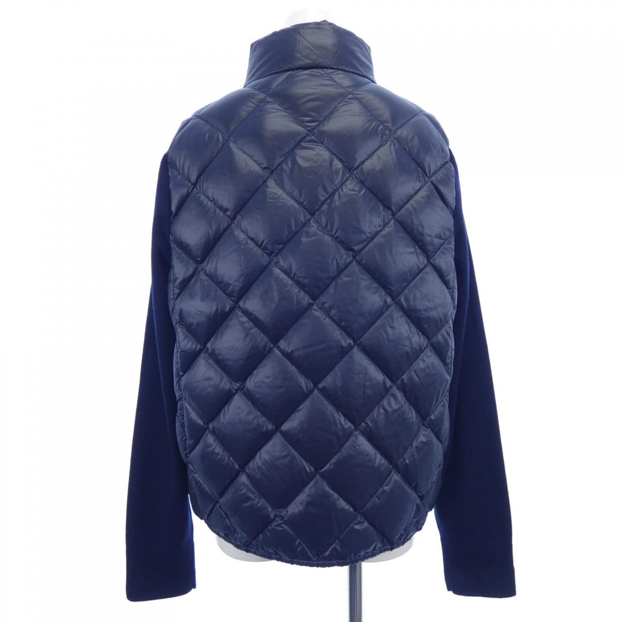 モンクレール MONCLER ダウンジャケット
