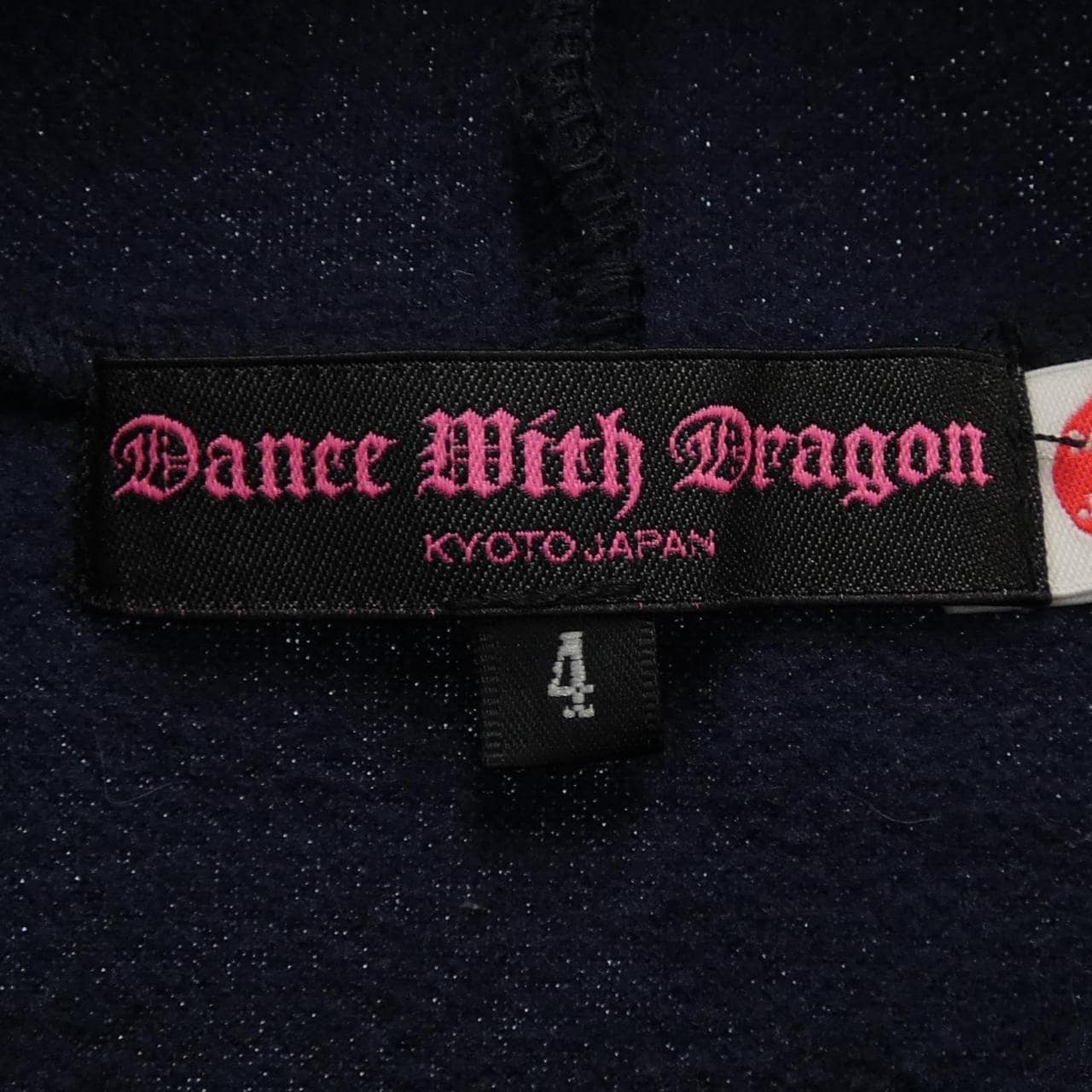 DANCE WITH DRAGON トップス