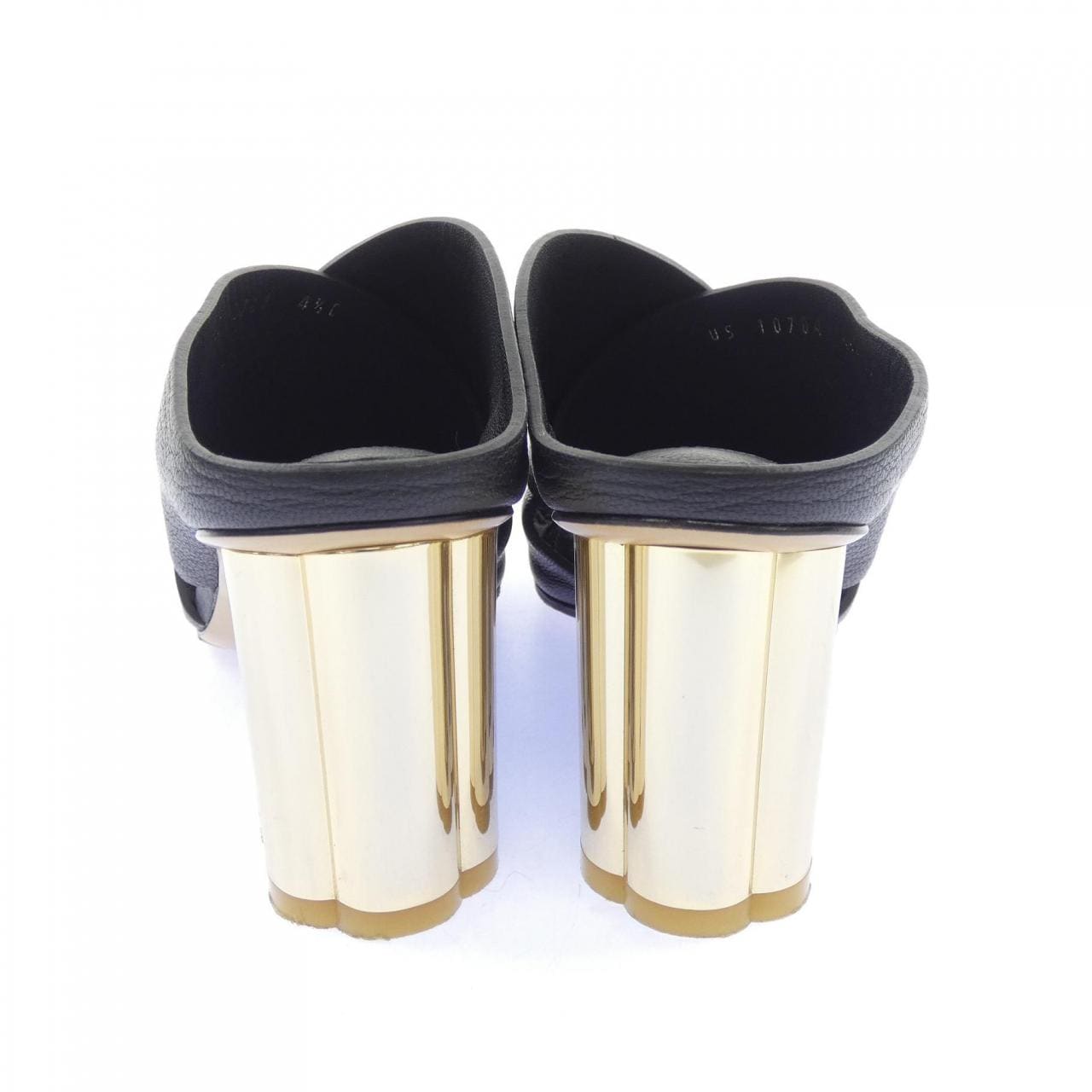 サルヴァトーレフェラガモ SALVATORE FERRAGAMO サンダル