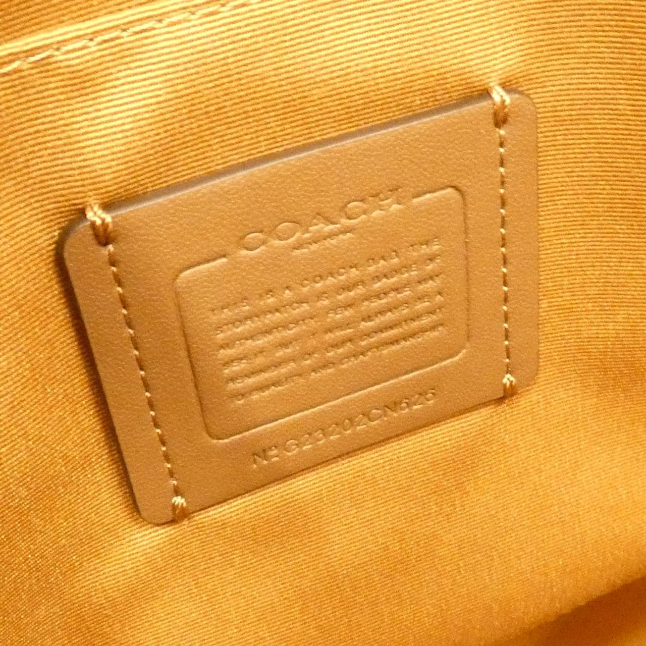 コーチ CN626 バッグ