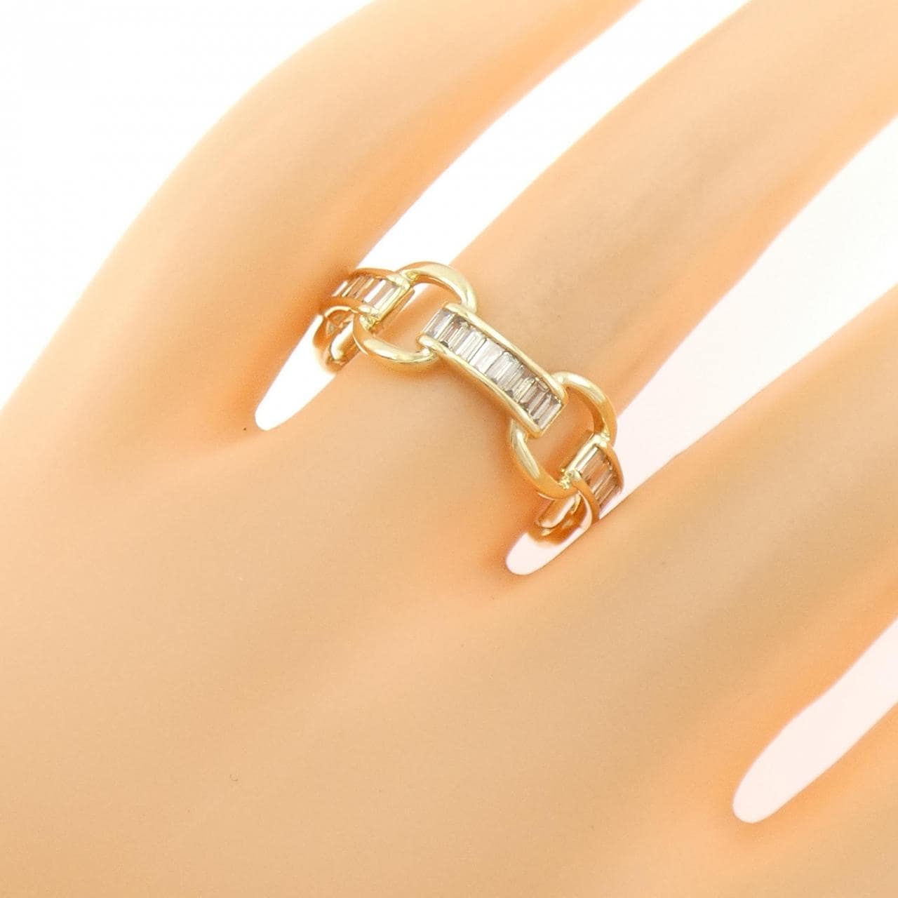 ジーエスティービー ダイヤモンド リング 0.70CT