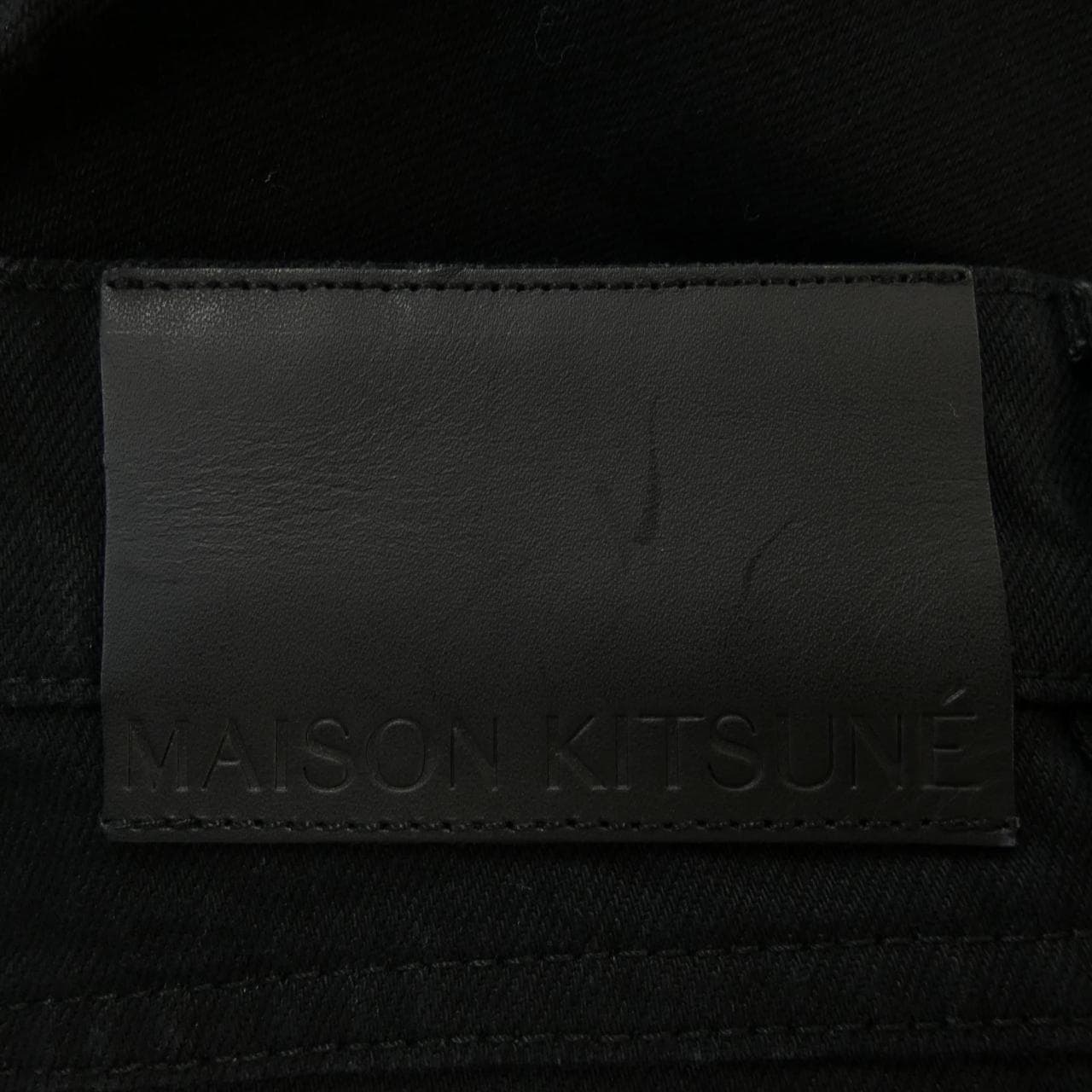 メゾンキツネ MAISON KITSUNE ジーンズ