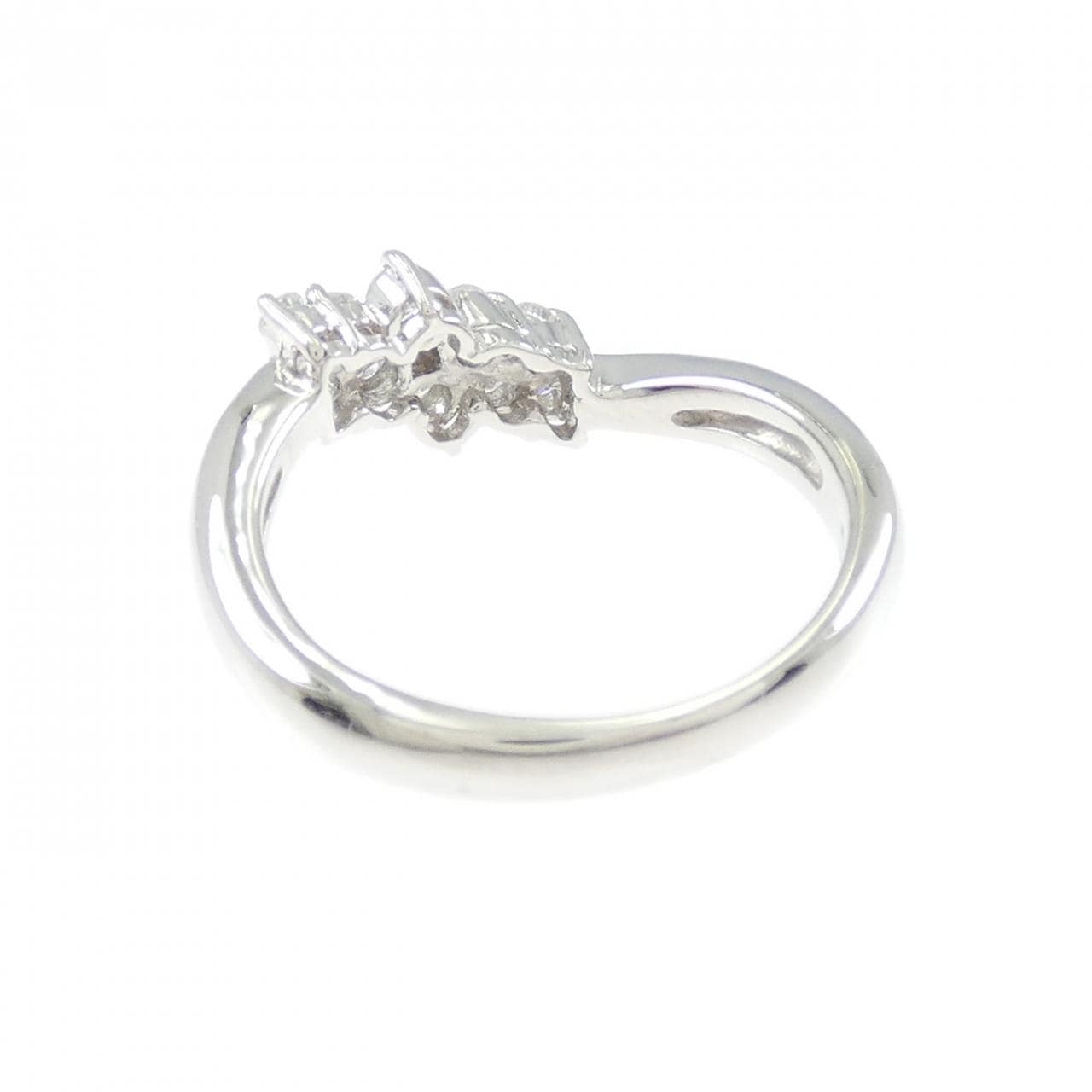 PT900 フラワー ダイヤモンド リング 0.30CT
