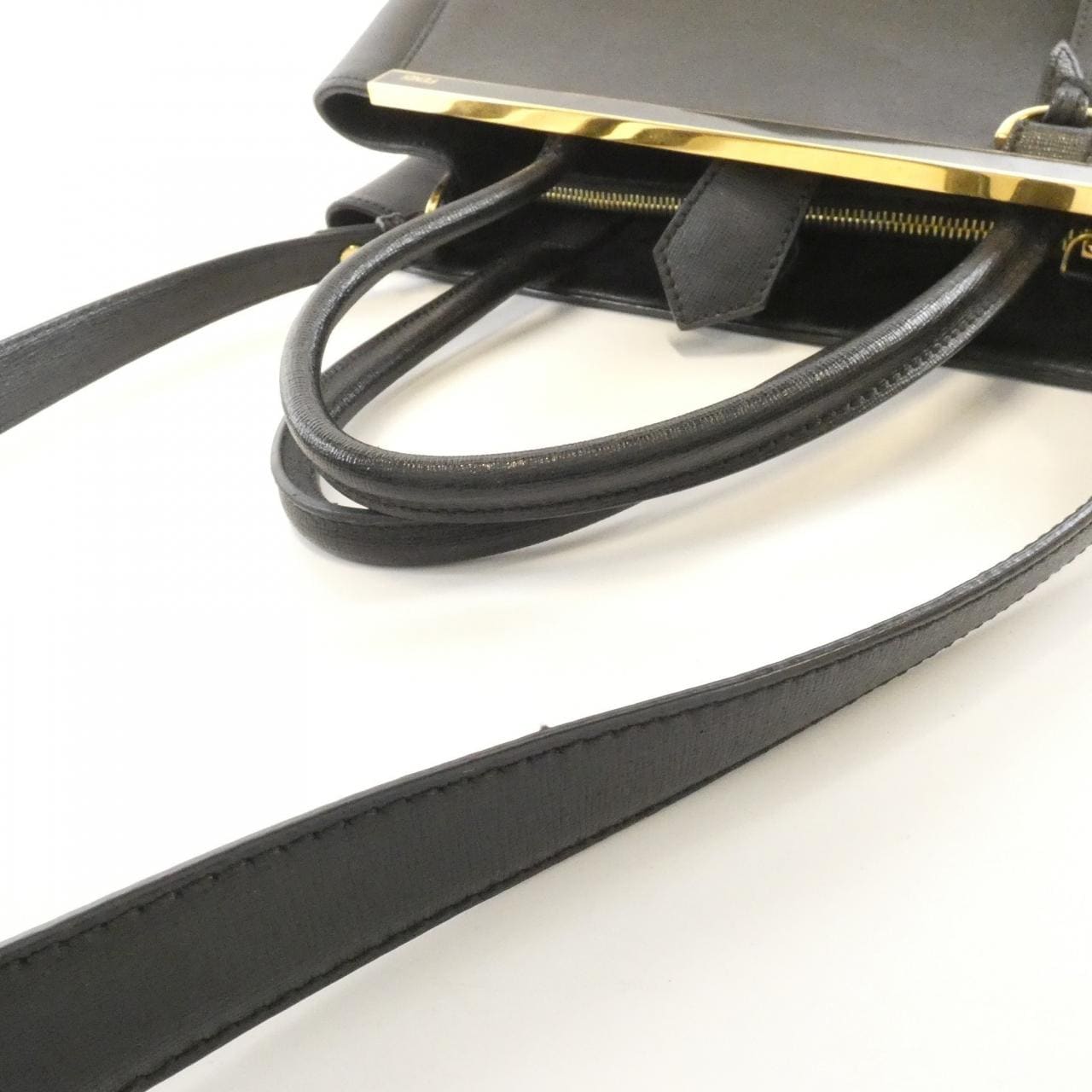 フェンディ ショッピング トゥージュール MD 8BH250 D7E バッグ